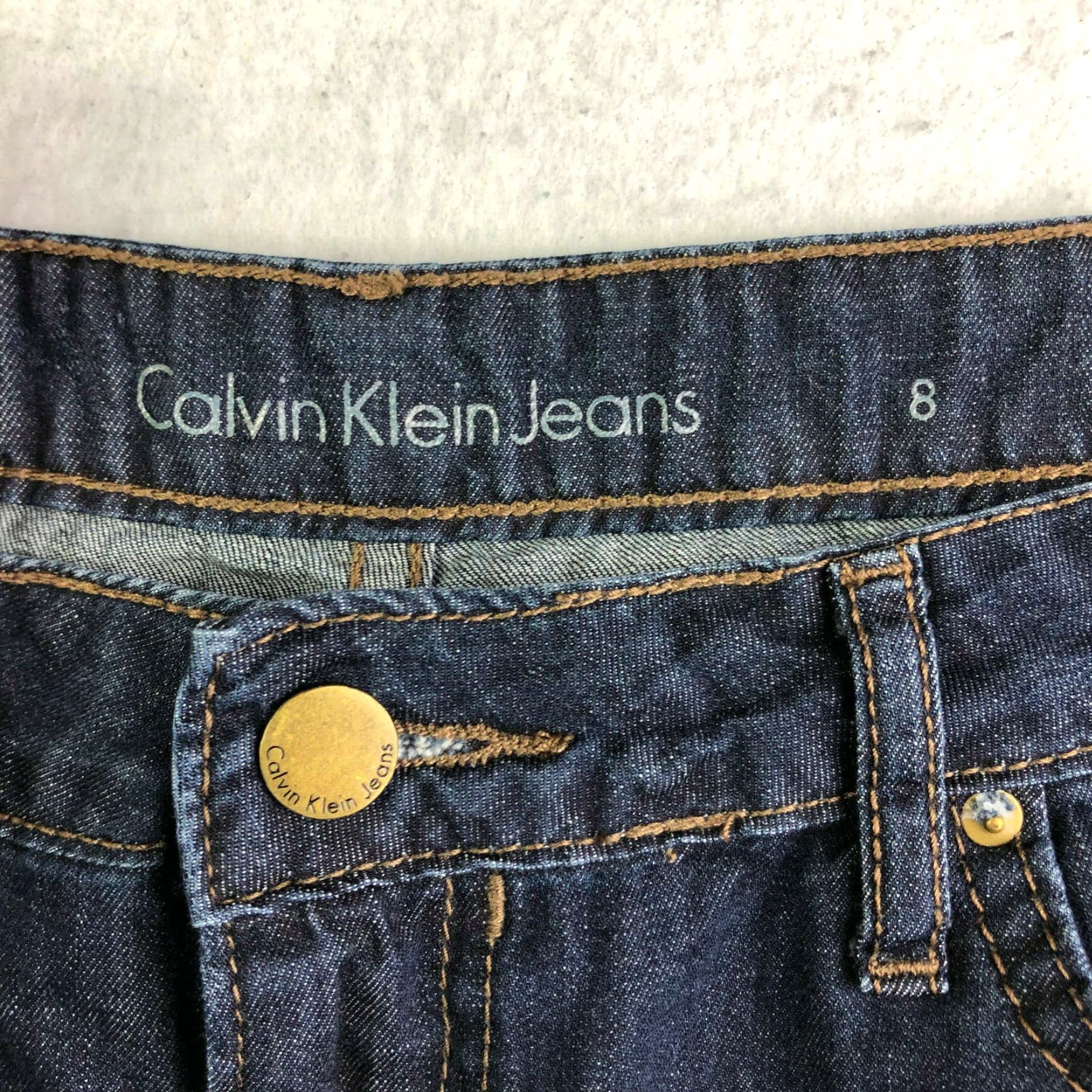 Calvin Klein Calvin Klein Denim Shorts Womens 8 Mid Rise Dark Wash 30" Waist Jeans Bottoms Short Size 30" / US 8 / IT 44 - 6 Thumbnail