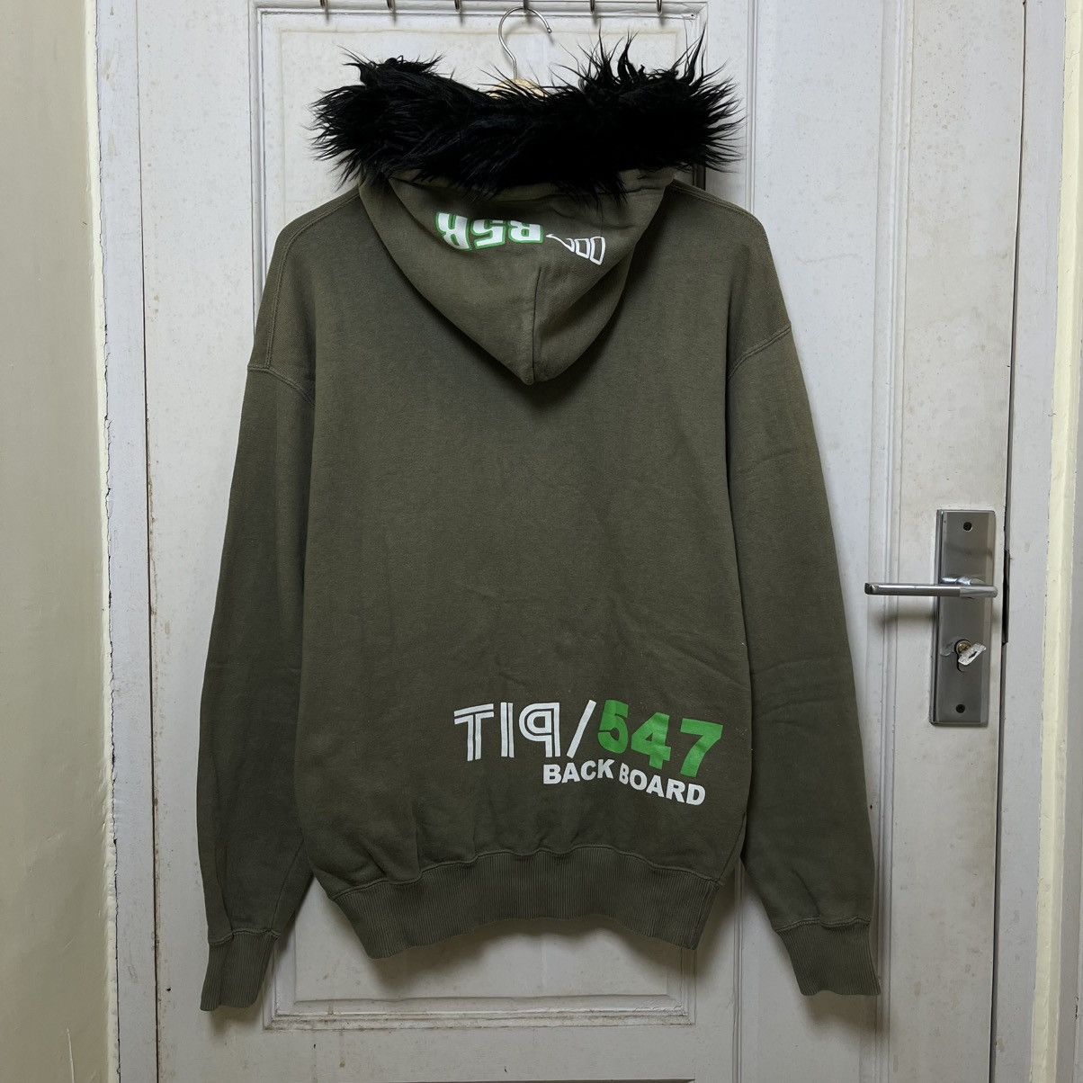 Japanese Brand Y2K Faux Fur Hoodie Japan Grunge Style Size US L / EU 52-54 / 3 - 7 Thumbnail