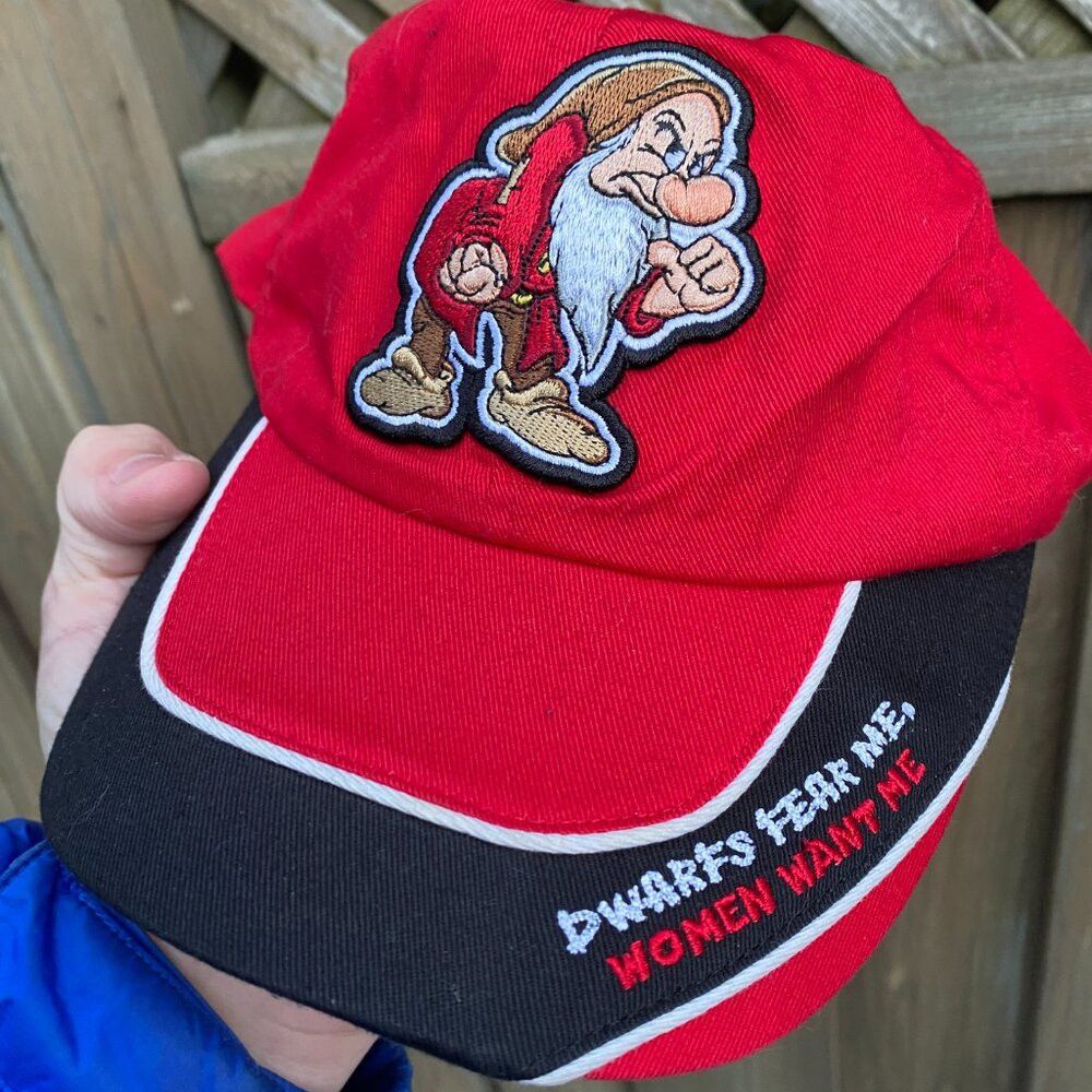 Disney × Vintage Vintage 90s Walt Disney World Embroidered Hat - Grumpy Comi Size ONE SIZE - 5 Thumbnail