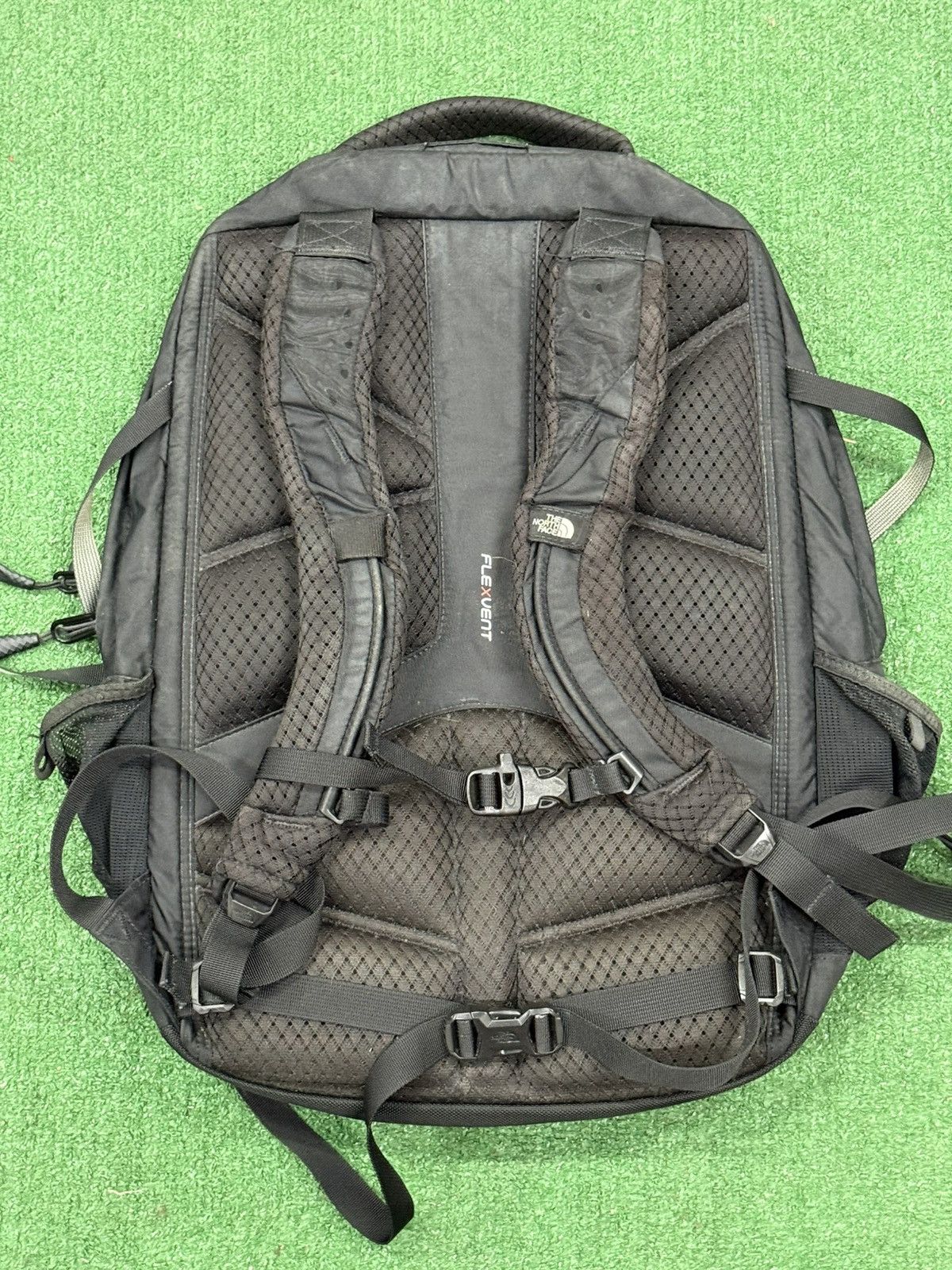 The North Face Recon Flexvent Backpack