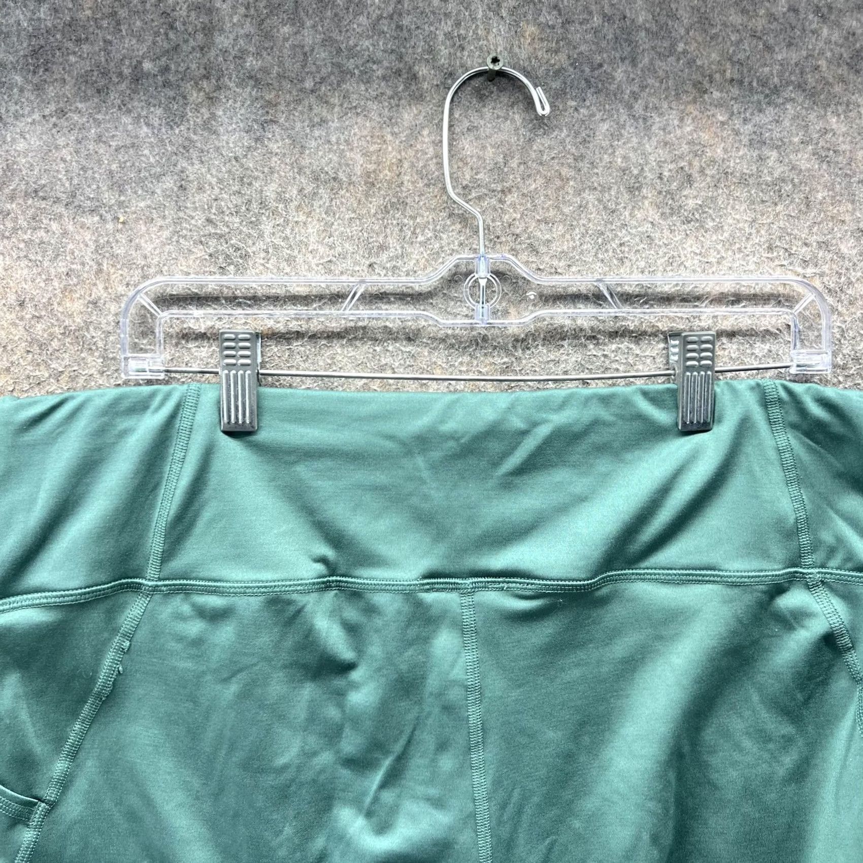 Puma Puma Leggings Womens 2X Green Plus Size Ankle Pockets Stretch Athletic Yoga Size 40" / US 18 - 5 Thumbnail