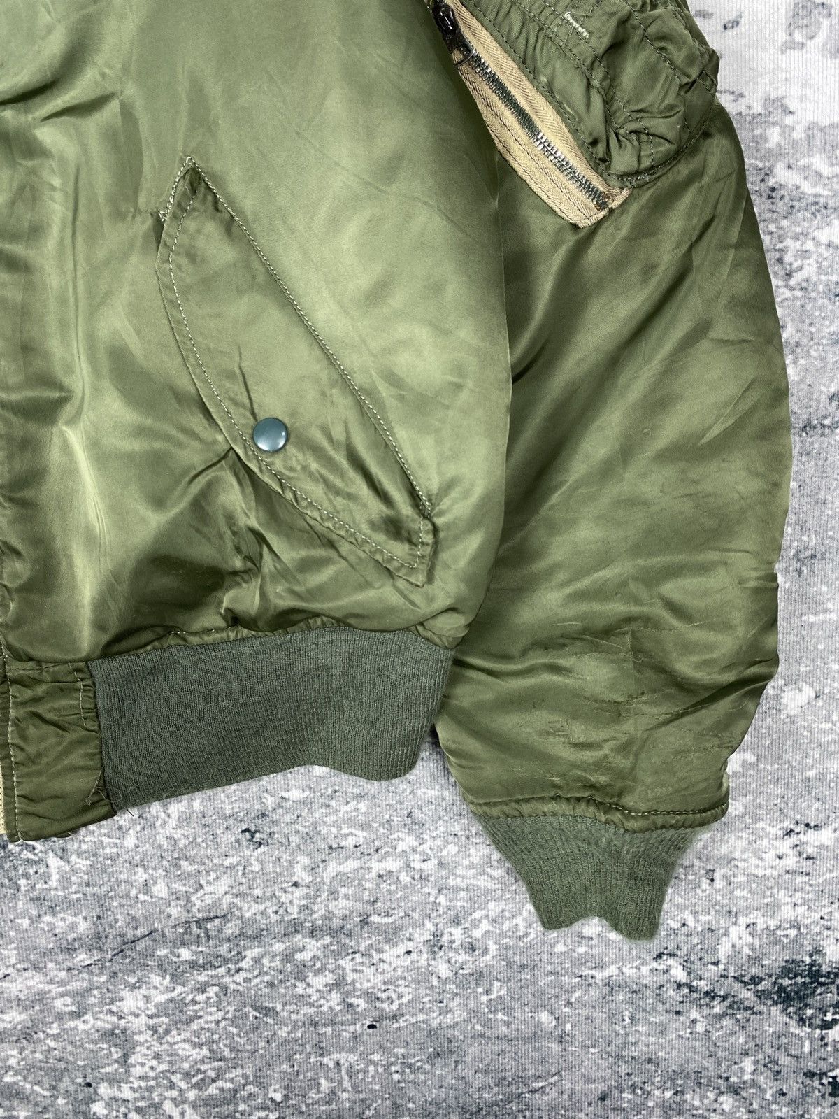 Alpha Industries Vintage Alpha Industries MA-1 Bombers Jacket Size US M / EU 48-50 / 2 - 4 Thumbnail