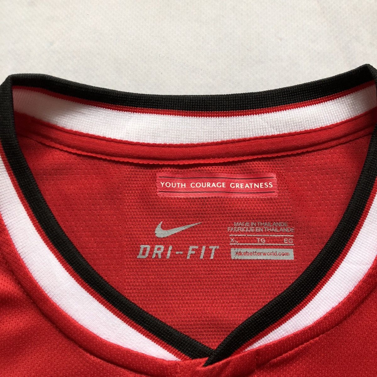 Nike × Vintage vintage Nike Manchester Soccer Jersey T-Shirt Y2K authentic Size US XL / EU 56 / 4 - 6 Thumbnail