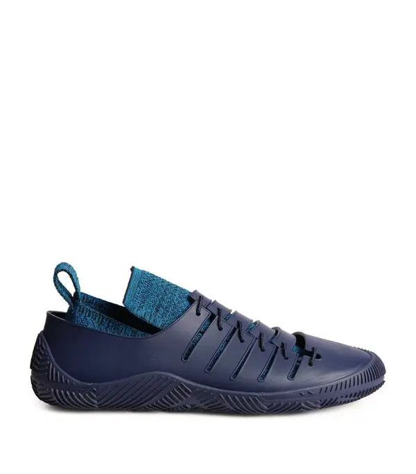 Bottega Veneta o1y0725 Rubber Low-Top Sneakers in Midnight Blue Size US 4 / IT 34 - 1 Thumbnail