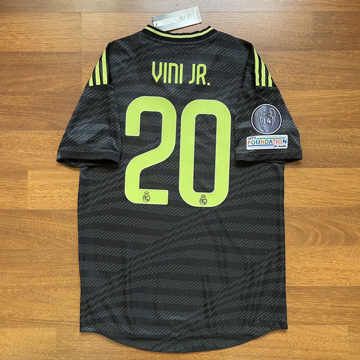 Adidas × Vintage REAL MADRID ADIDAS 2022/2023 FOOTBALL THIRD JERSEY #20 VINI Size US M / EU 48-50 / 2 - 1 Thumbnail