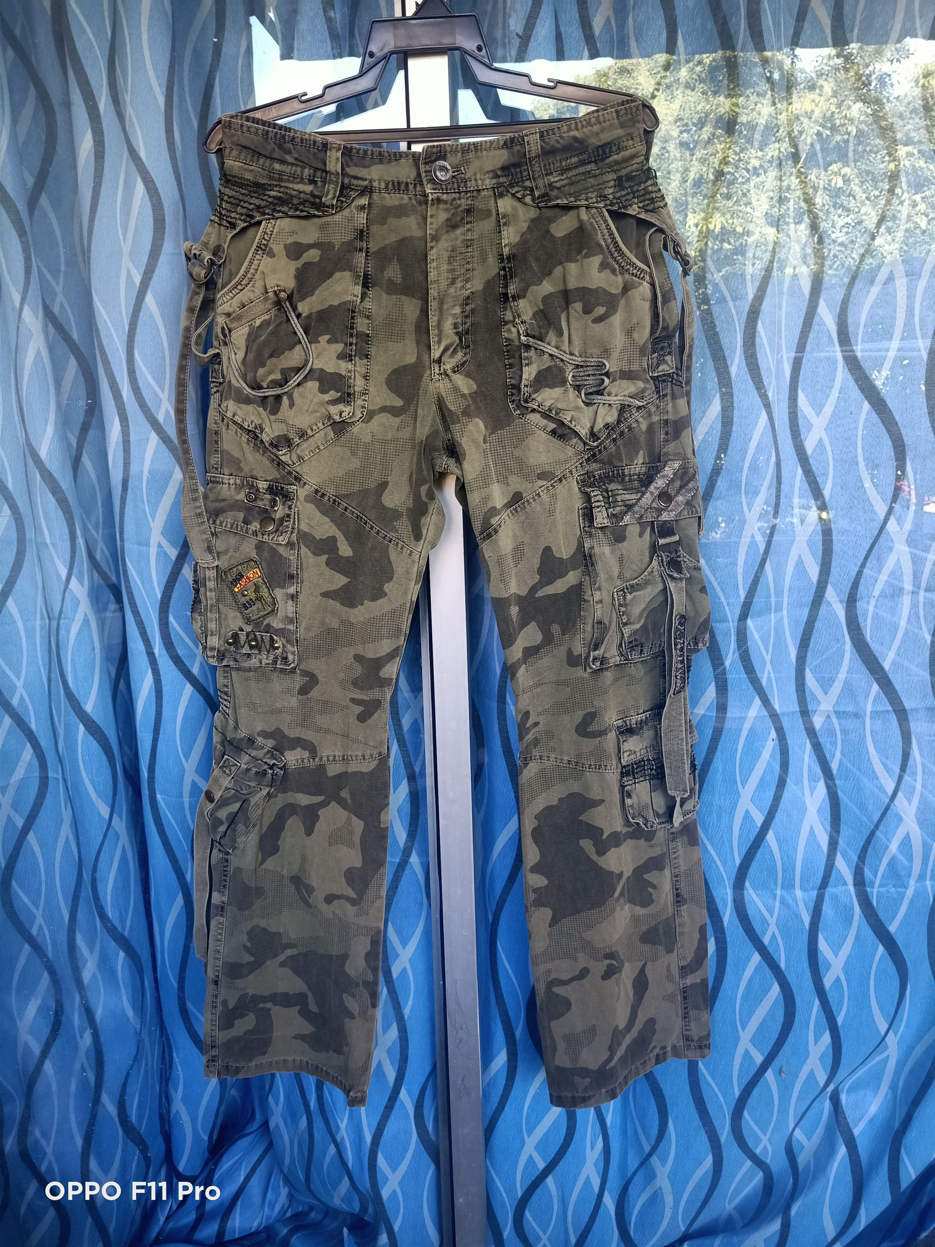 99%IS- × Beauty Beast Parachute Bondage Camo Cargo Pants Size US 32 / EU 48 - 2 Thumbnail