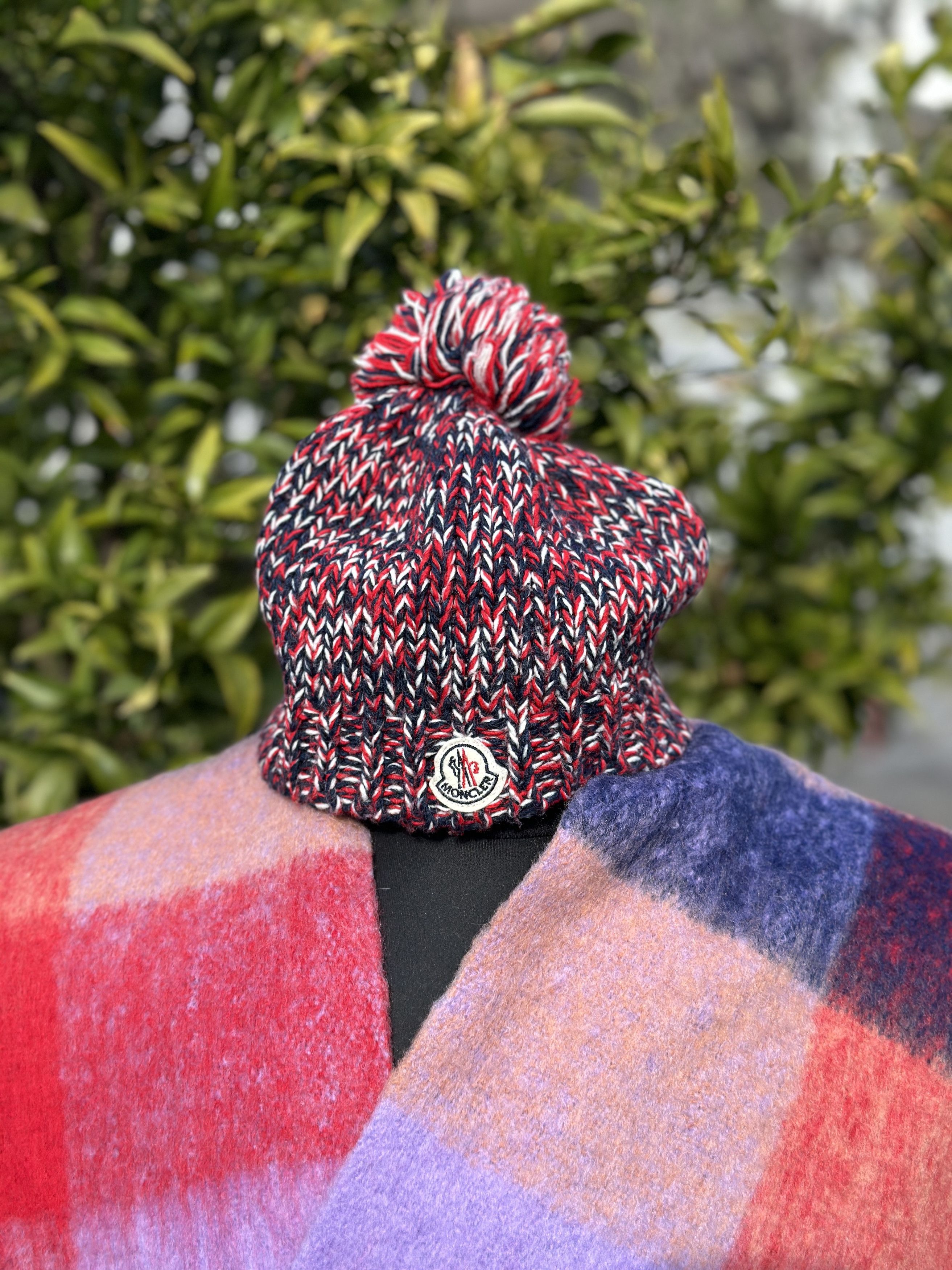 Moncler Moncler Berretto Pon-Pon Chunky Knit Beanie Hat Size XXS Size ONE SIZE - 5 Thumbnail