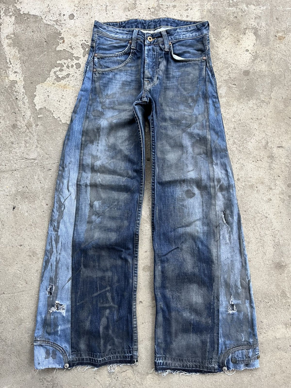 20471120 × If Six Was Nine × Japanese Brand Dirty Painted Distressed Thrashed Faded Baggy Jeans Y2K Size US 28 / EU 44 - 1 Thumbnail