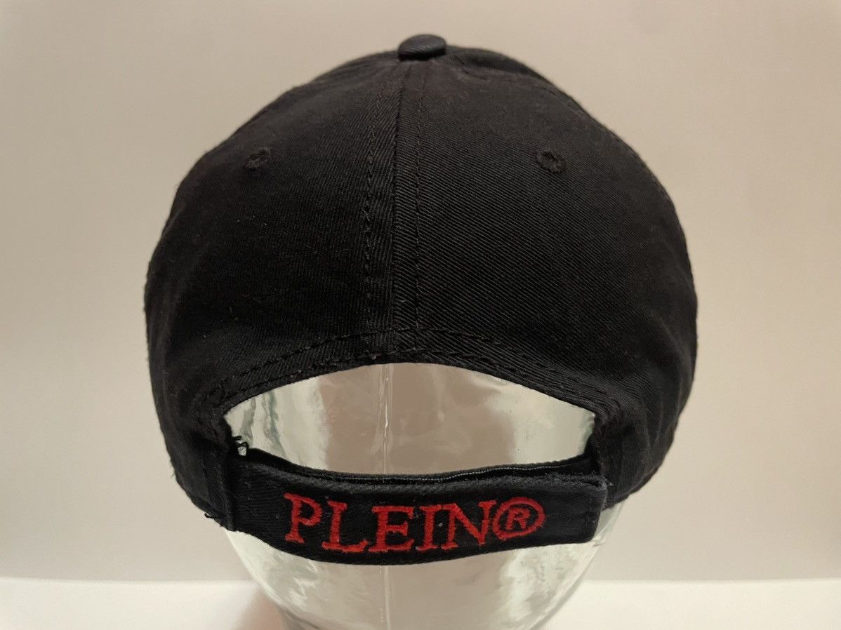 Phillip Plein “PLEIN LXVIII” baseball cap black distressed