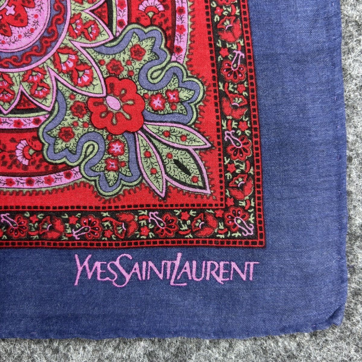 Vintage × Yves Saint Laurent Handkerchief # E042 # Bandana # Neckerchief Size ONE SIZE - 3 Thumbnail