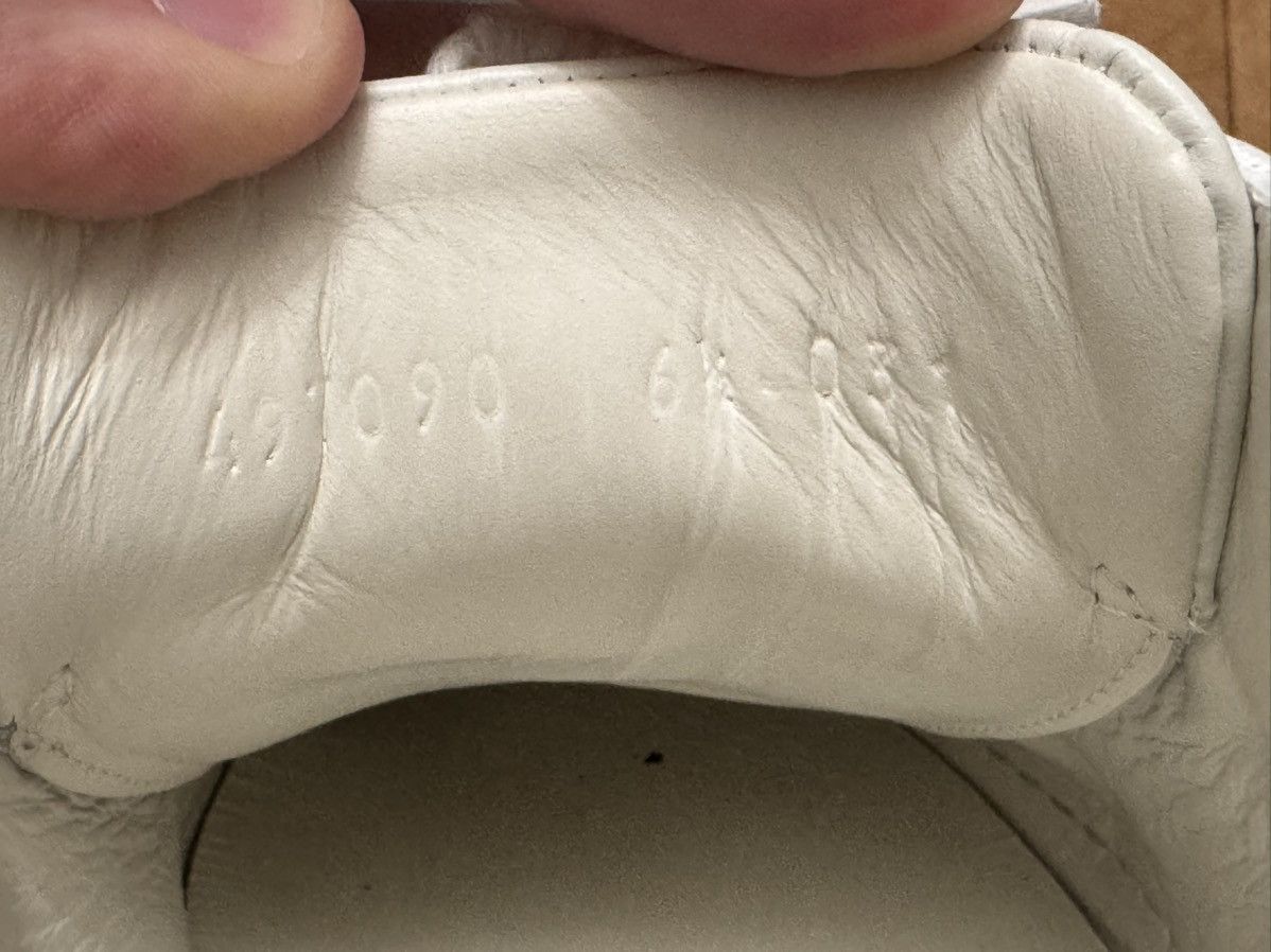Gucci Gucci Ace embroidered “Loved” sneaker Size US 6.5 / EU 39-40 - 6 Thumbnail