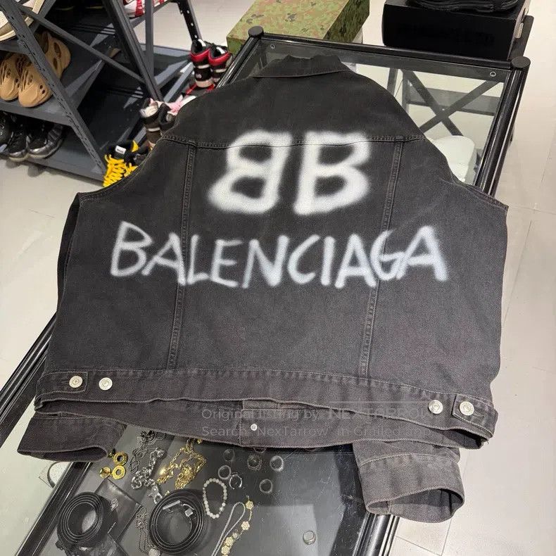 Balenciaga Balenciaga denim jacket Size US M / EU 48-50 / 2 - 2 Thumbnail