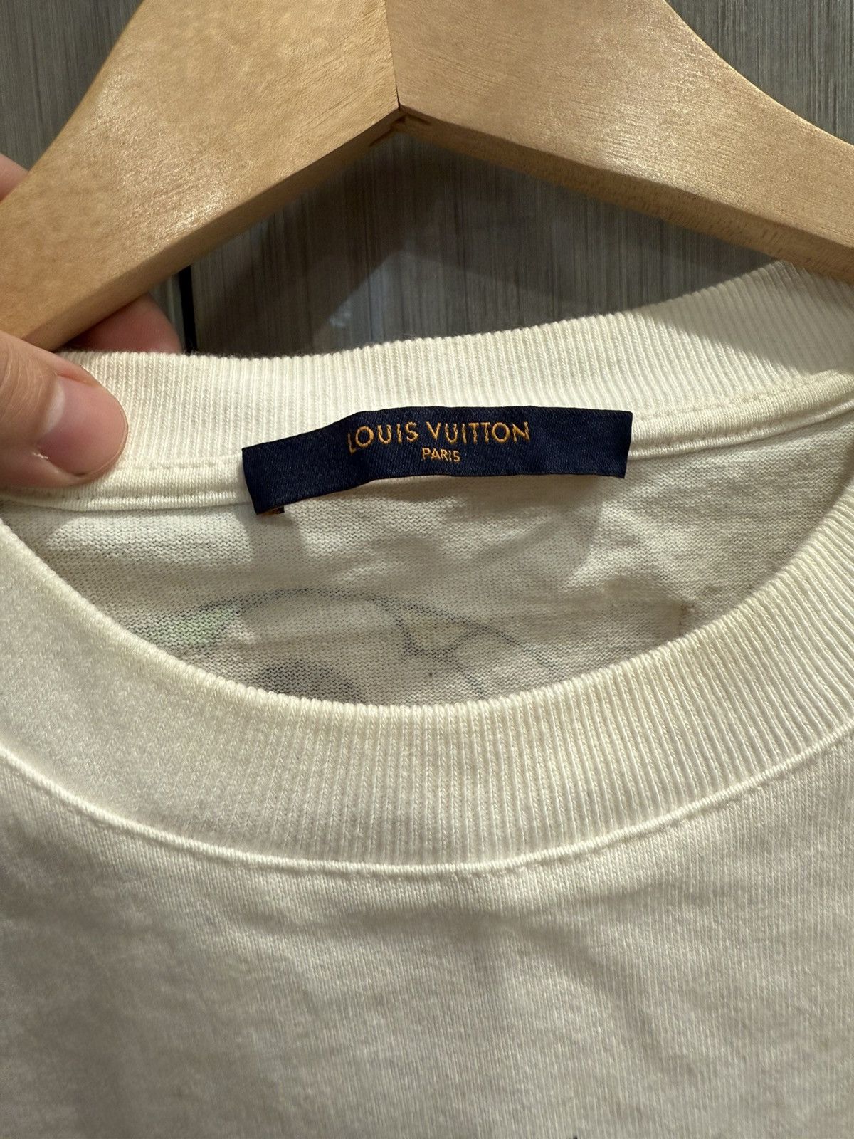 Louis Vuitton Louis Vuitton Burning House T Shirt Size US S / EU 44-46 / 1 - 6 Thumbnail