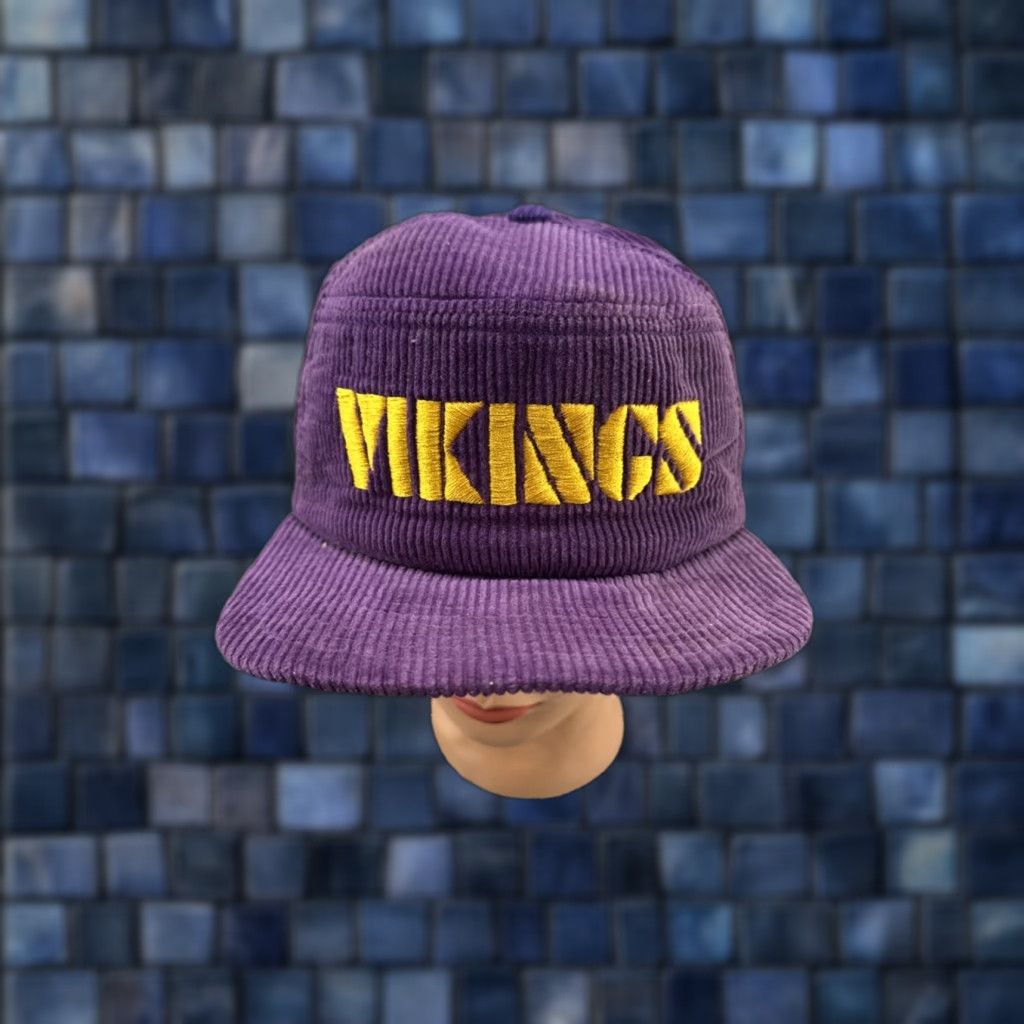 New Era VINTAGE Minnesota Vikings Corduroy Snapback Hat Cap NFL New Era Purple USA Cap Adjustable Boys Mens Womens Size ONE SIZE - 1 Thumbnail