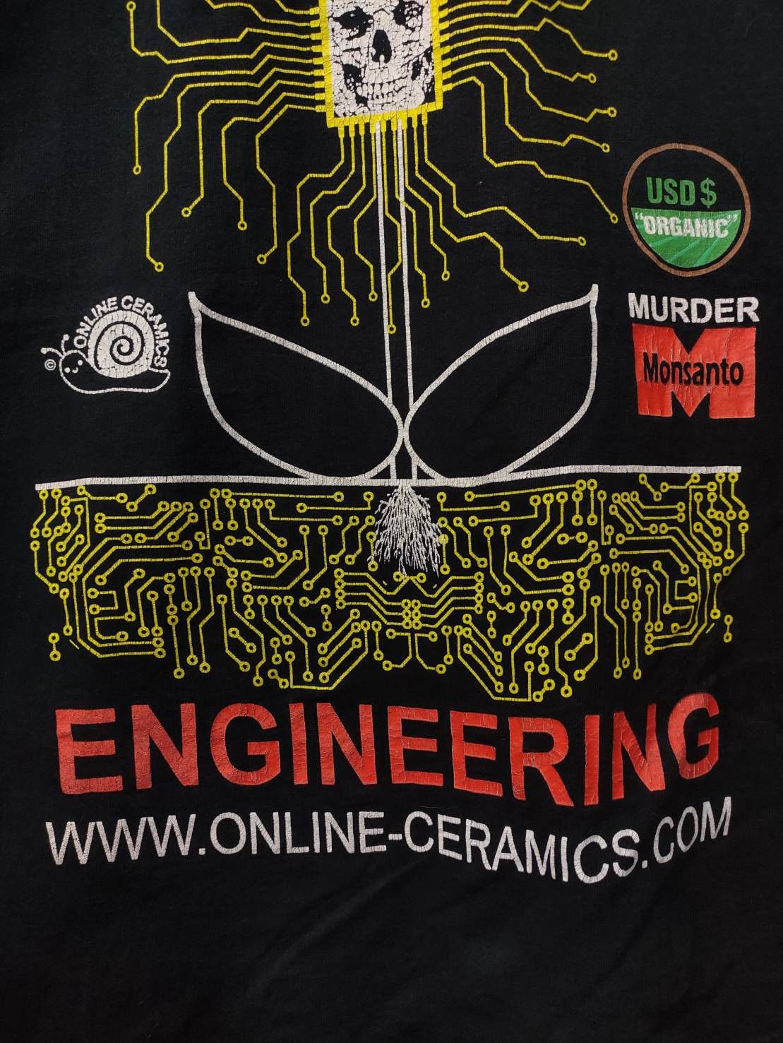Online Ceramics Online Ceramics Genetic Engineering GMO Black T-Shirt Size US L / EU 52-54 / 3 - 4 Thumbnail