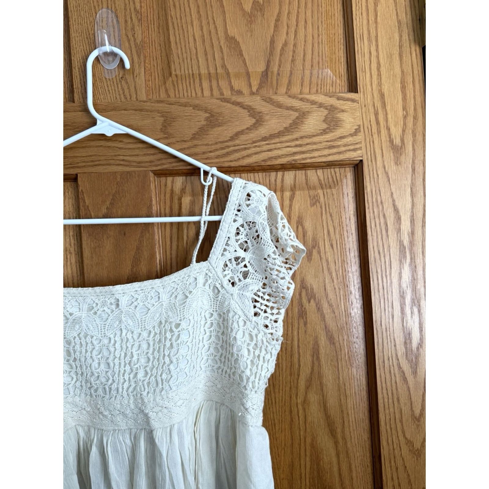 American Eagle Outfitters American Eagle Outfitters Boho Flowy Lace Blouse Ivory XS Women Off The Shoulder Dainty Cottagecore Size XS / US 0-2 / IT 36-38 - 3 Thumbnail