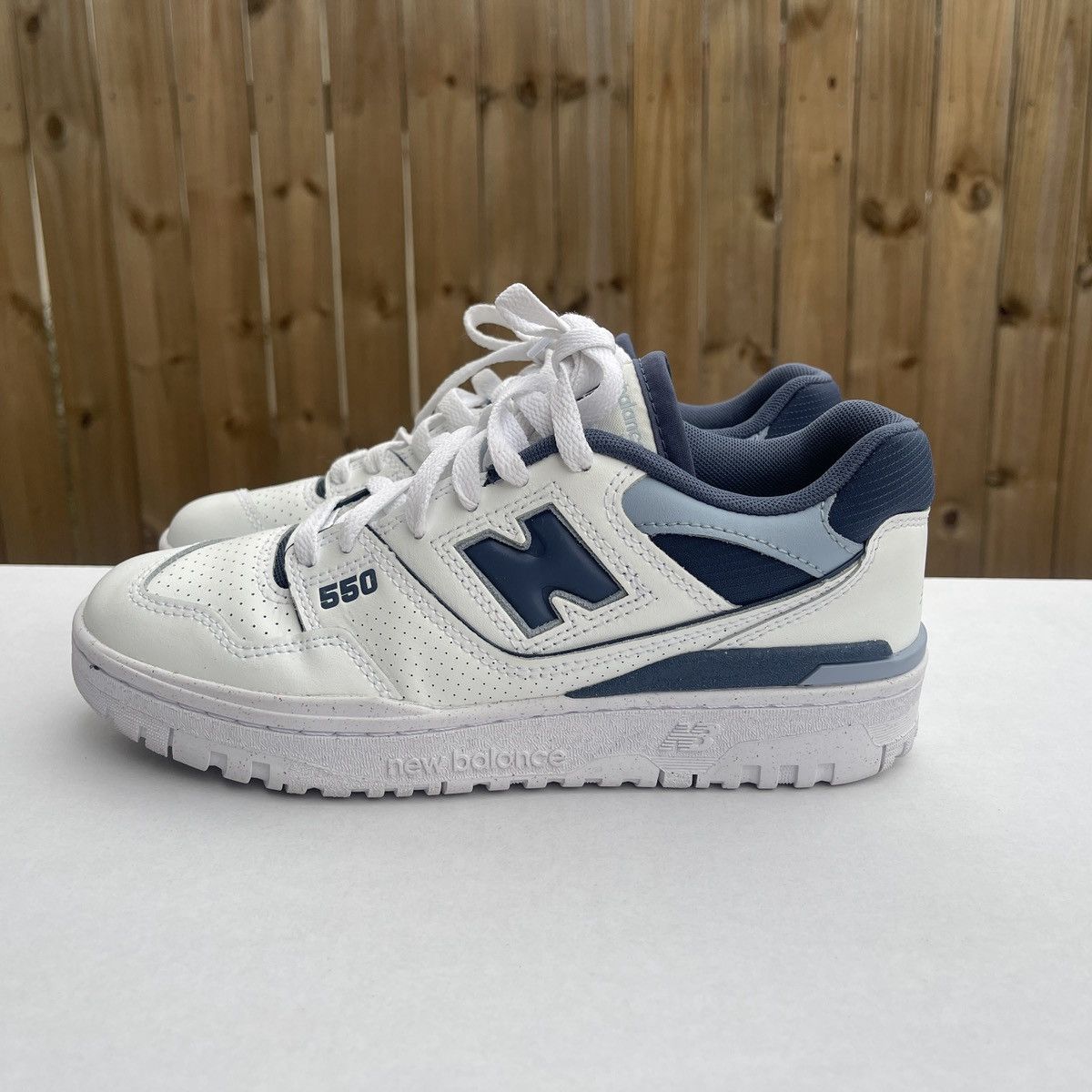 New Balance New Balance 550 White Vintage Indigo Women size 8 Size US 8 / IT 38 - 2 Thumbnail