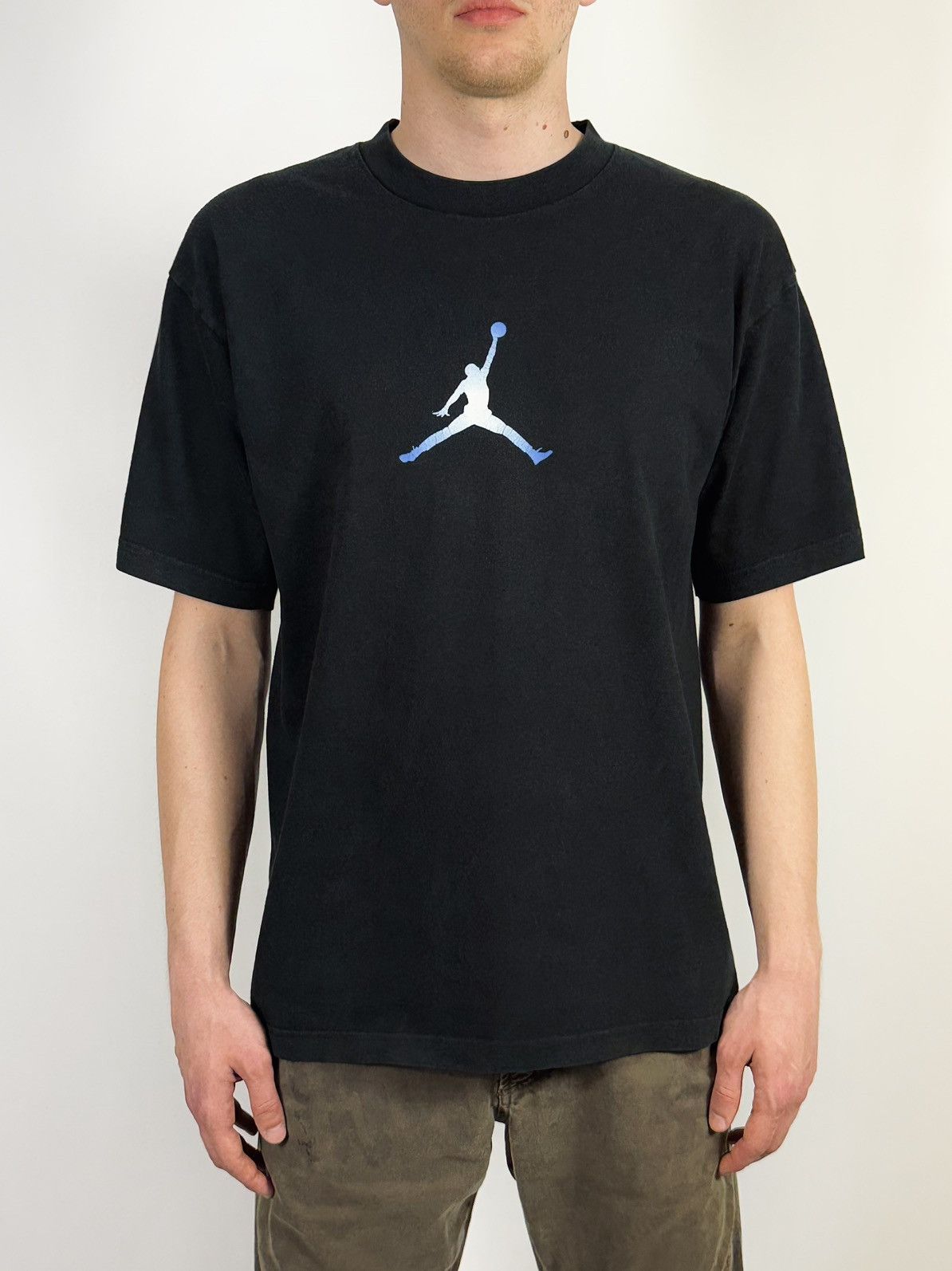 Jordan Brand × Nike × Vintage Vintage Y2k Nike Jordan MJ T-Shirt Tee 90s Size US L / EU 52-54 / 3 - 2 Thumbnail