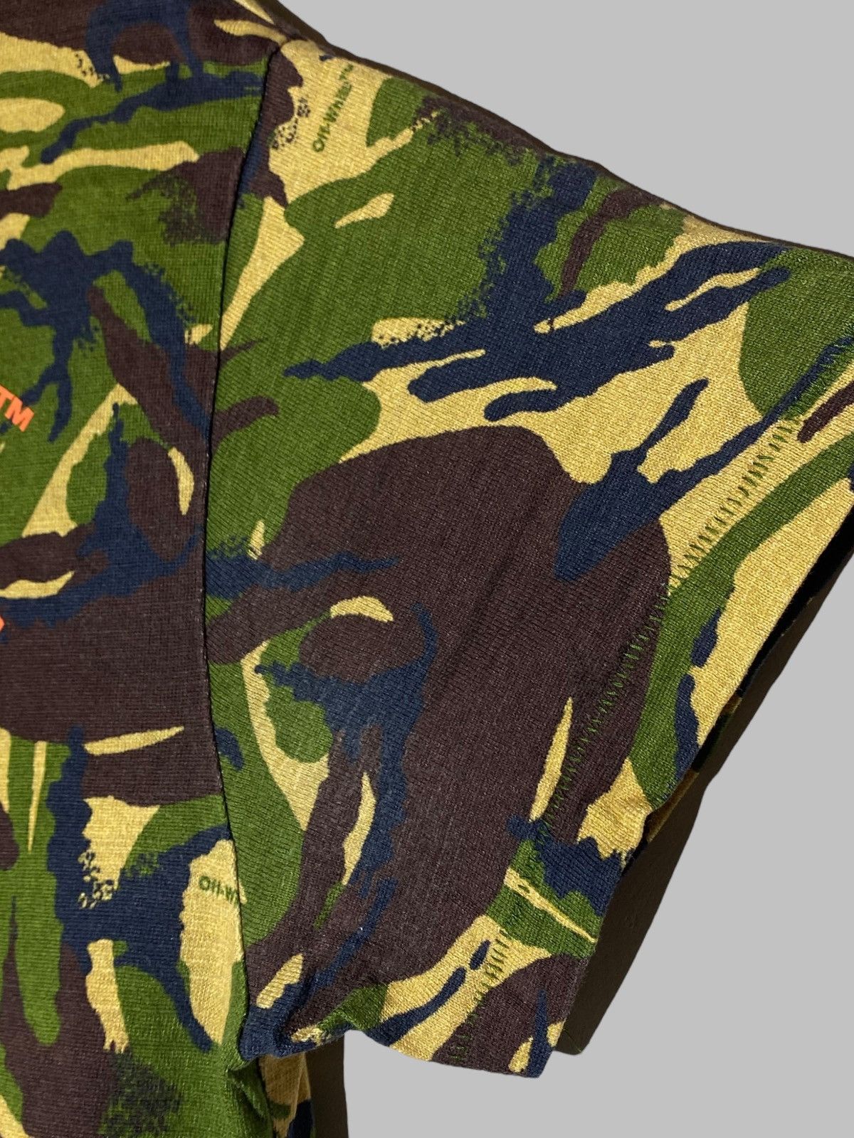 Off-White Off White Peace By Design Camouflage T-shirt Size US S / EU 44-46 / 1 - 9 Thumbnail
