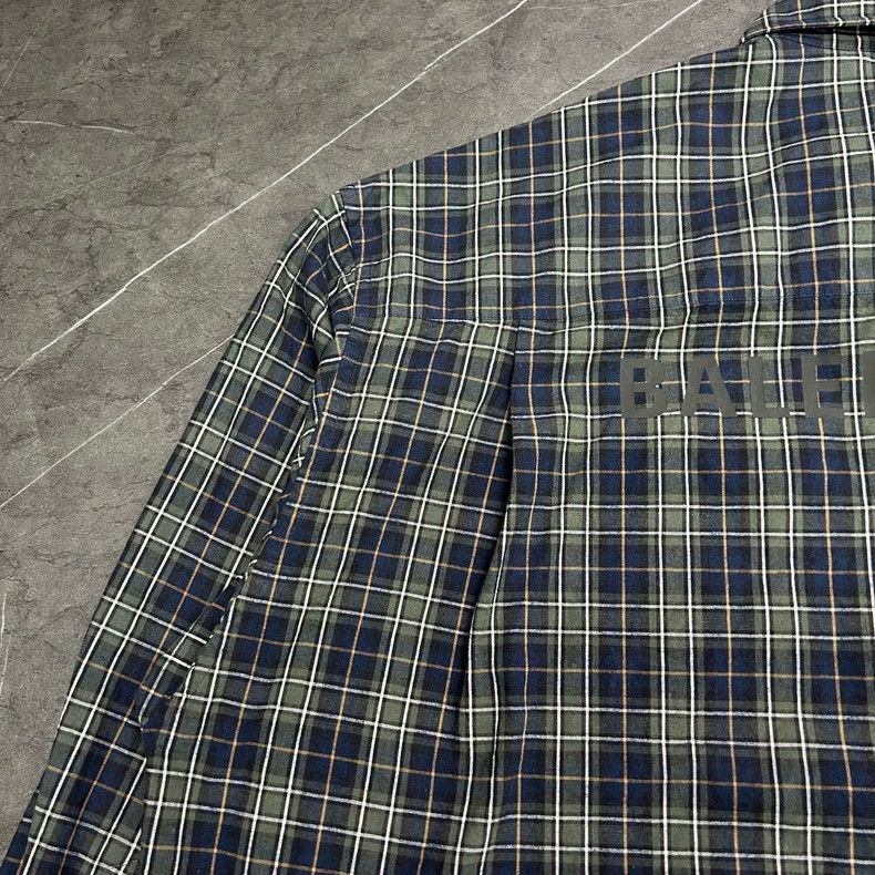 Balenciaga Balenciaga size 1 Embroidered logo silhouette check shirt a Size US XS / EU 42 / 0 - 7 Thumbnail