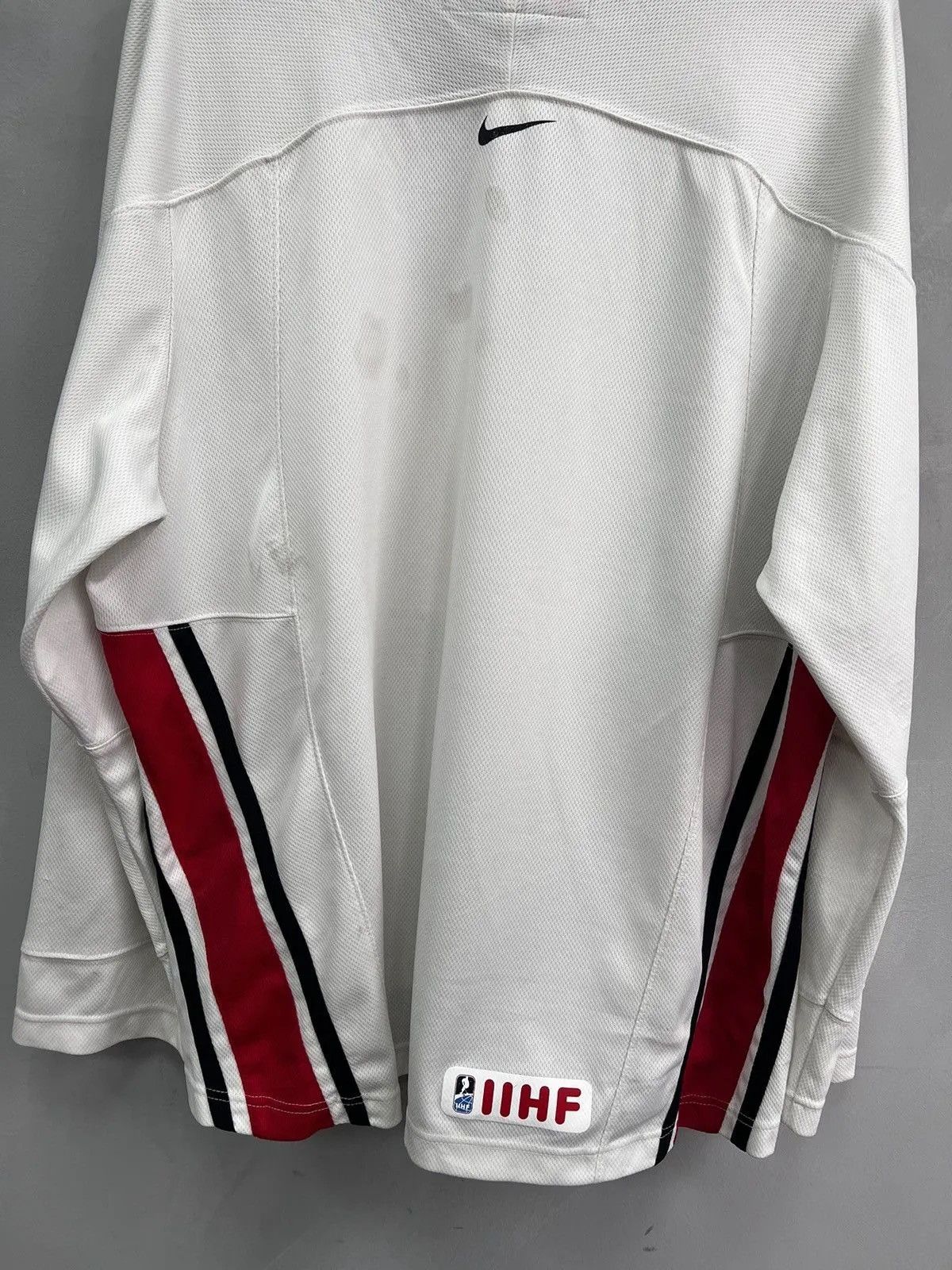 NHL × Nike Canada Nike retro 90s hockey jersey Size US XL / EU 56 / 4 - 11 Thumbnail