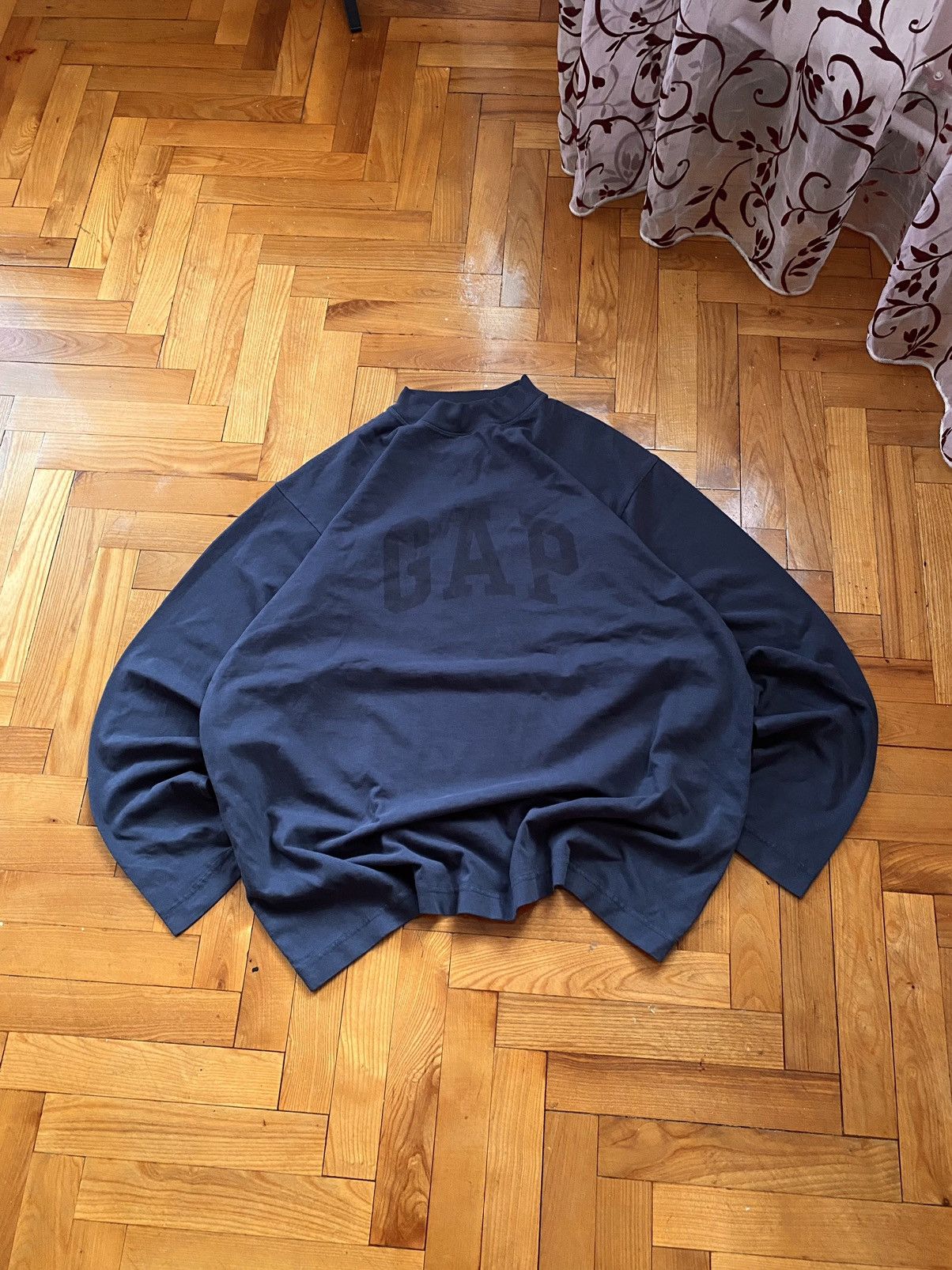 Balenciaga × Gap × Yeezy Blue Yeezy Gap Balenciaga Dove Longsleeve Size US M / EU 48-50 / 2 - 2 Thumbnail