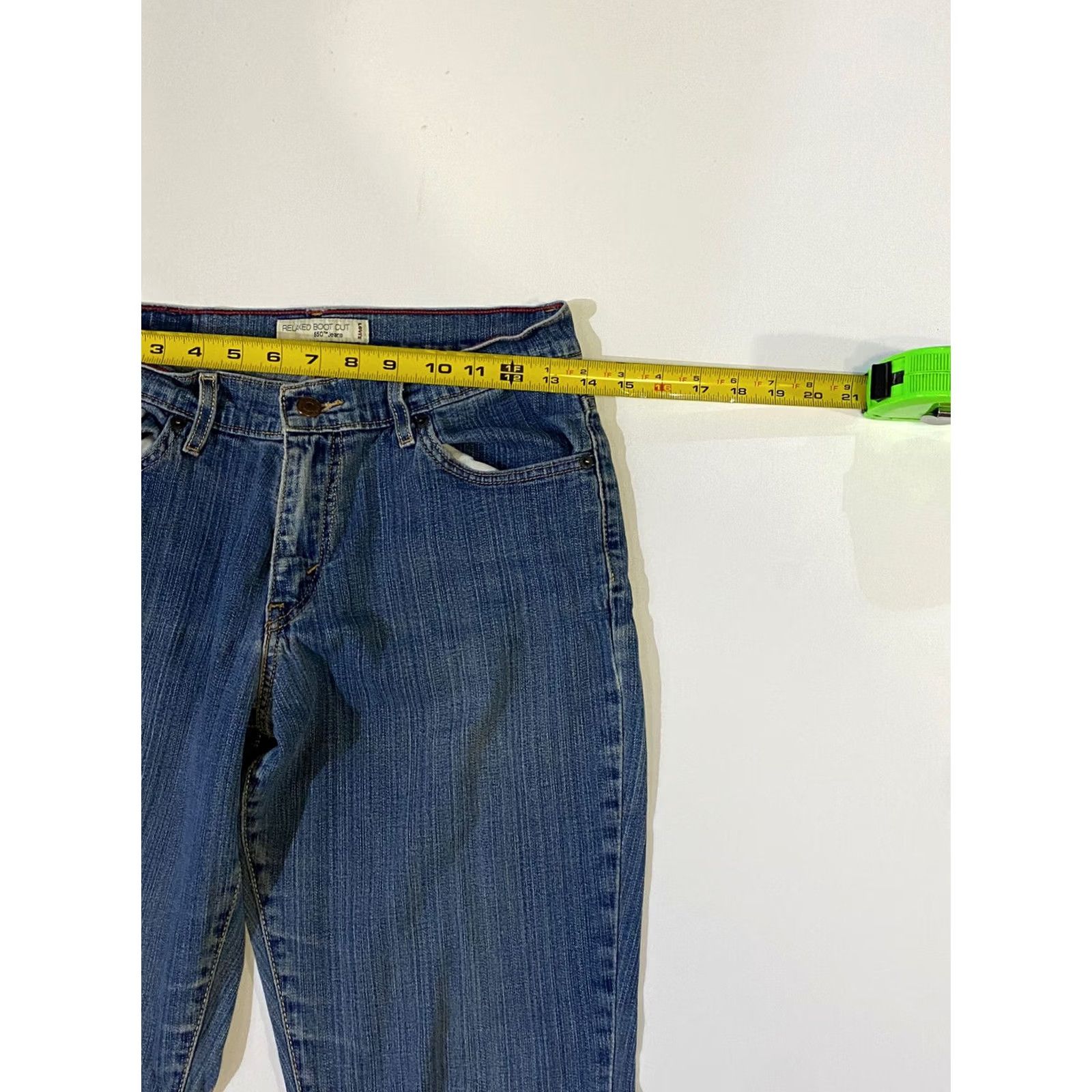 Levi's Levis 550 Jeans Womens Blue Relaxed Bootcut Medium Wash Denim Casuals sz 8 med Size 30" / US 8 / IT 44 - 3 Thumbnail