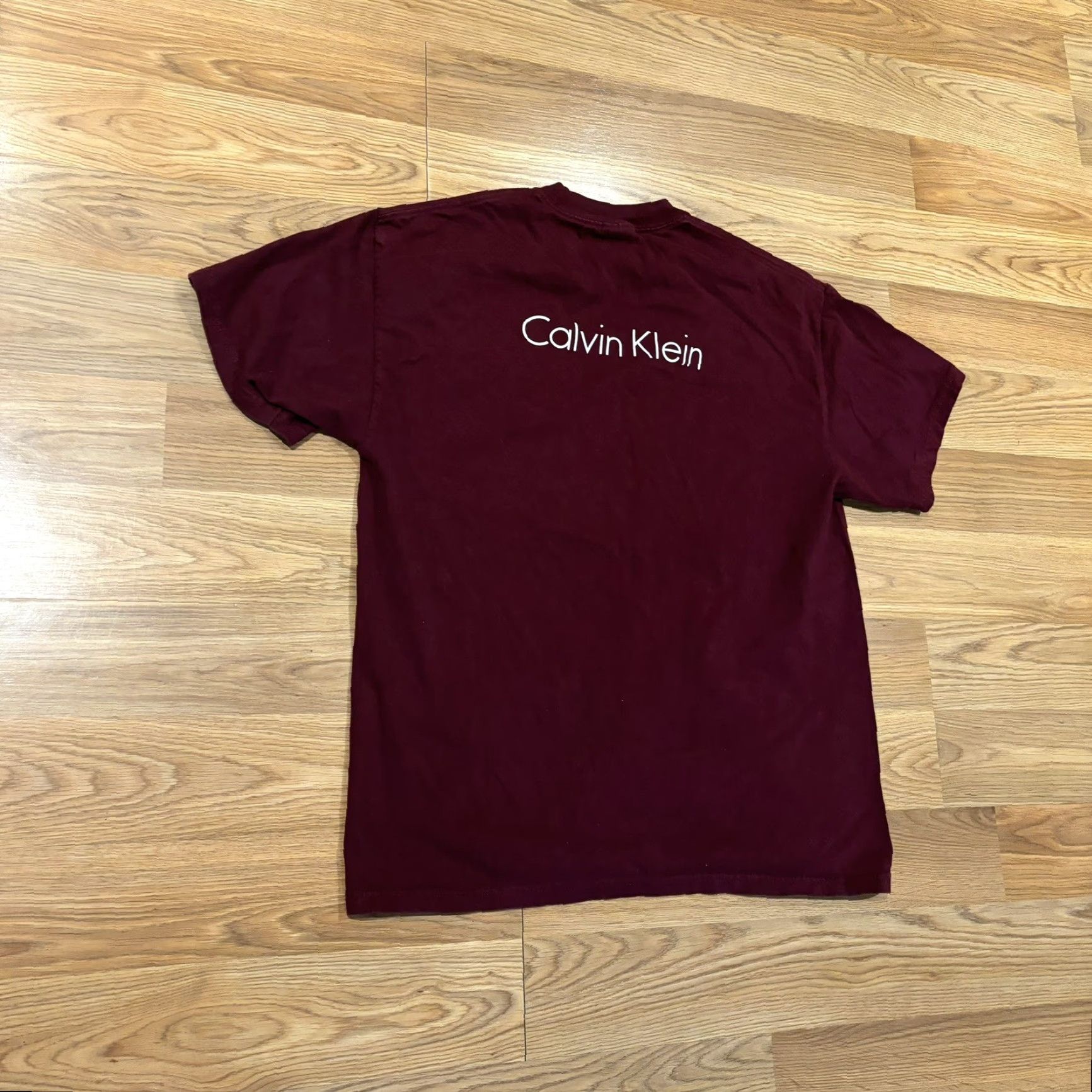 Calvin Klein VINTAGE Calvin Klein Euphoria T-Shirt Maroon Short Sleeve Crew Neck Beefy Tag Mens L Size US L / EU 52-54 / 3 - 7 Thumbnail