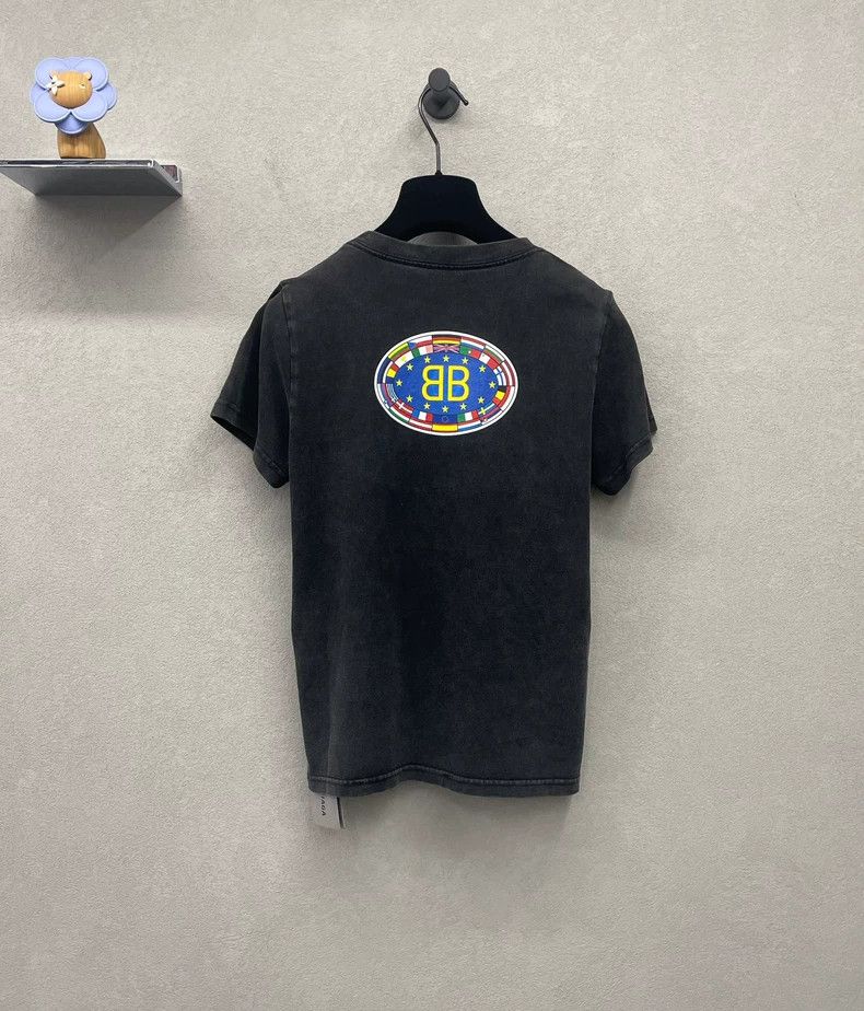 Other Balenciaga Black old short sleeves Size US S / EU 44-46 / 1 - 2 Thumbnail