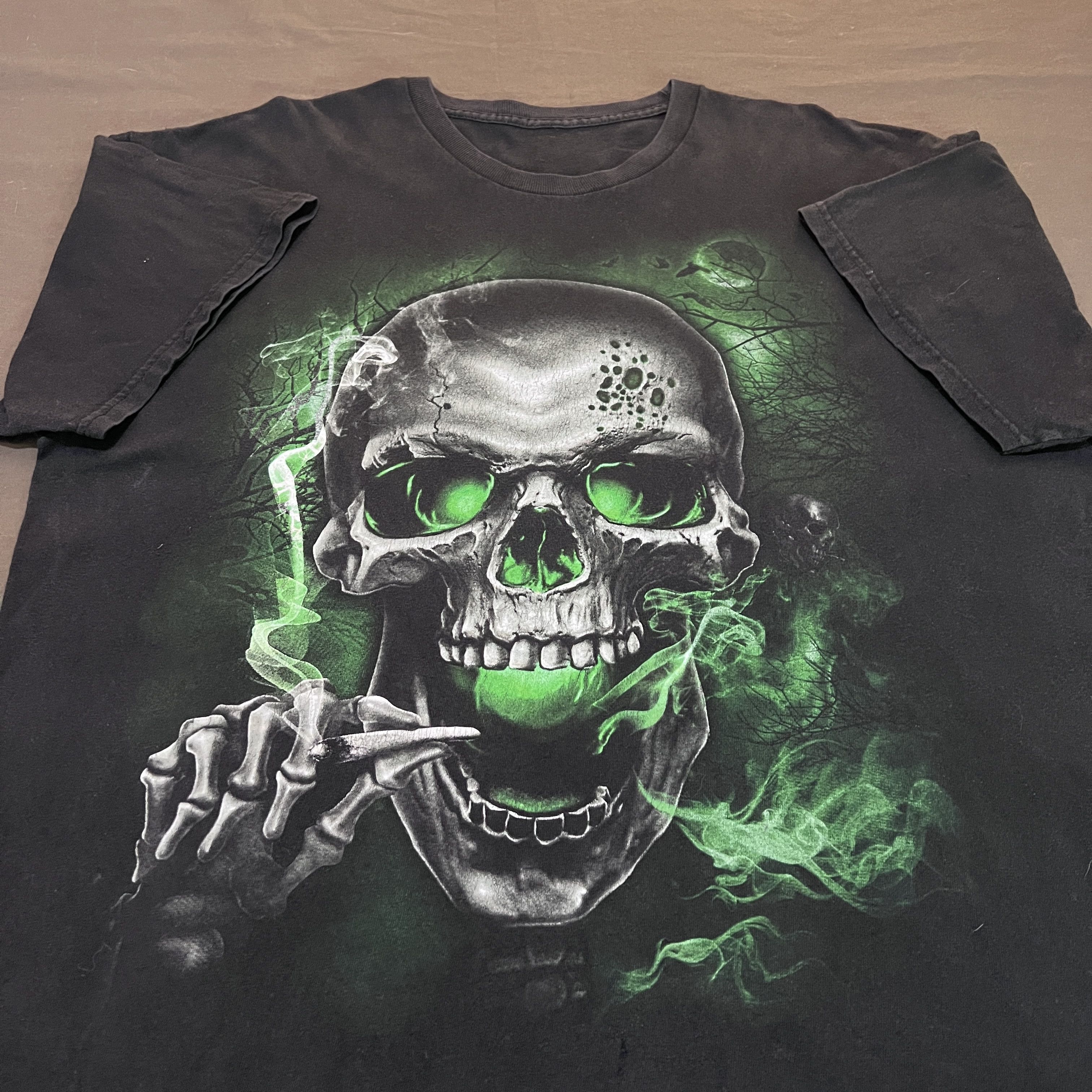 Vintage Vintage Y2K Skull Smokers weed Tee Faded XL Marijuana Size US XL / EU 56 / 4 - 2 Thumbnail