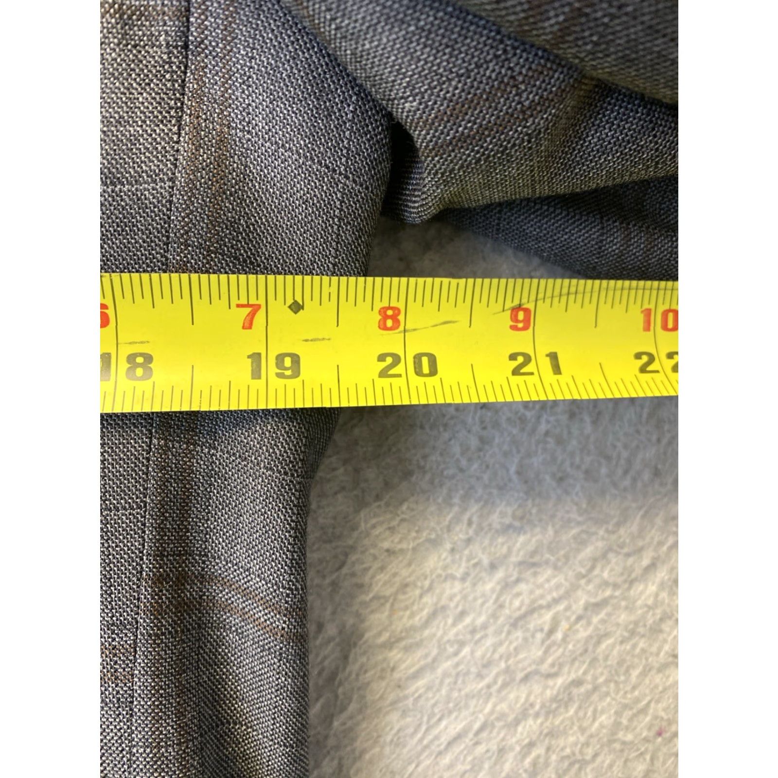 Jos. A. Bank VINTAGE Jos. A. Bank Men's Wool Blazer Jacket 40L Gray Brown Plaid Two-Button Fall Winter Sports Size 40L - 5 Thumbnail