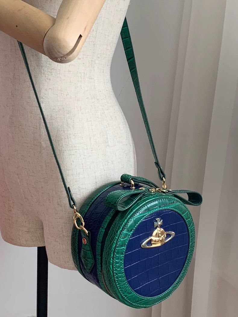 Vivienne Westwood Vivienne Westwood size os Satin leather round disc Saturn b Size ONE SIZE - 4 Thumbnail
