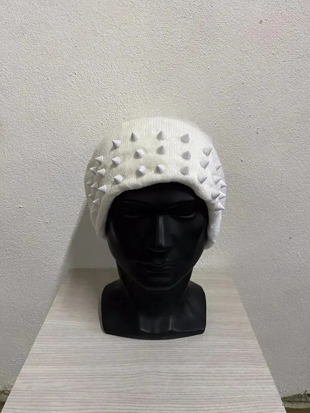 H&M H&M Seditionaries Beanie Hat Size ONE SIZE - 2 Thumbnail