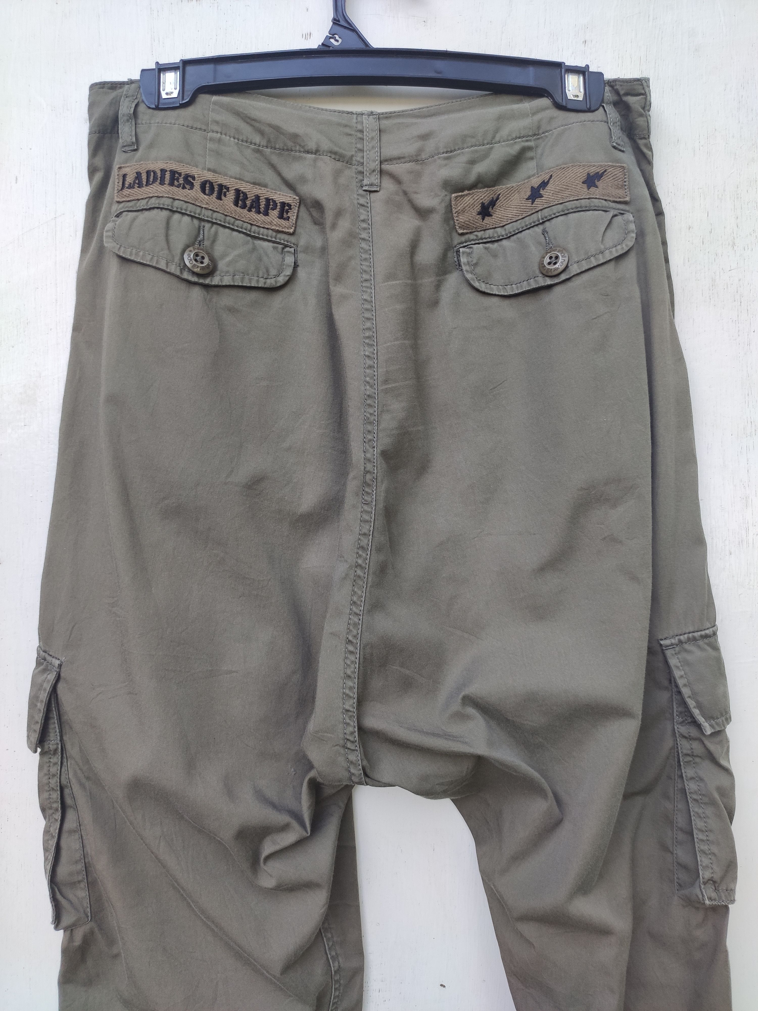 Bape 🔥 A Bathing Ape Cargo pants ladies 3 quarter long rise Size 29" - 6 Thumbnail