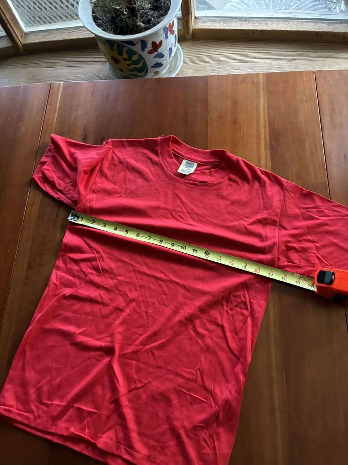 Vintage Vintage 80s blank red tee never worn Size US S / EU 44-46 / 1 - 5 Thumbnail