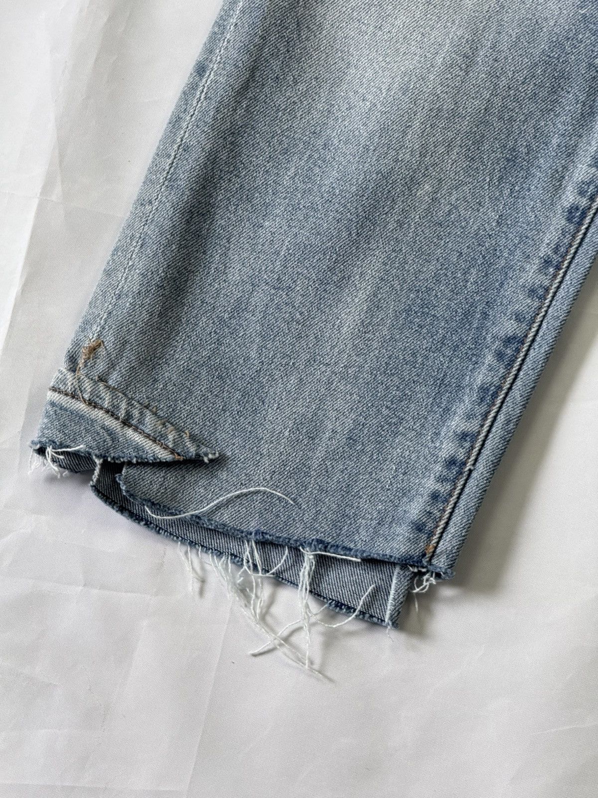 H&M Vetements-Inspired Deconstructed Jeans Size US 33 - 7 Thumbnail