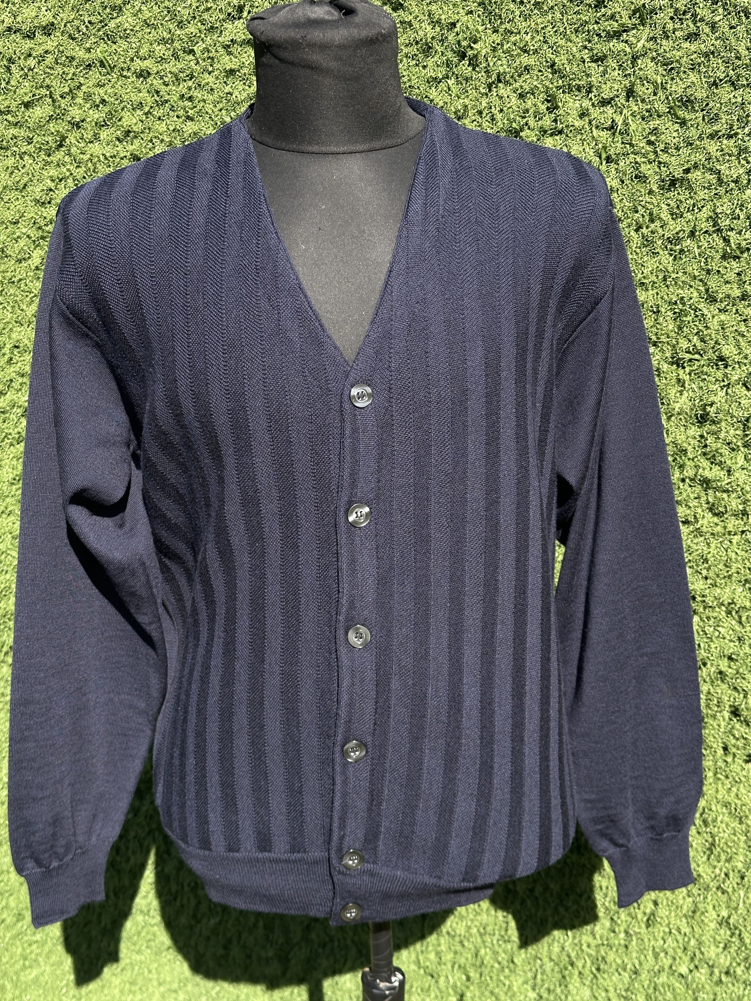 Prada Prada Milano Wool V-Neck Cardigan Navy Oversize Knit 38 Size XS / US 0-2 / IT 36-38 - 1 Thumbnail