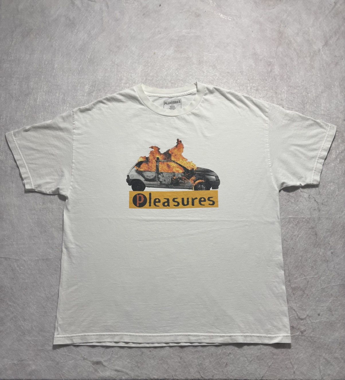 Pleasures Pleasures Tshirt Size US XXL / EU 58 / 5 - 1 Thumbnail