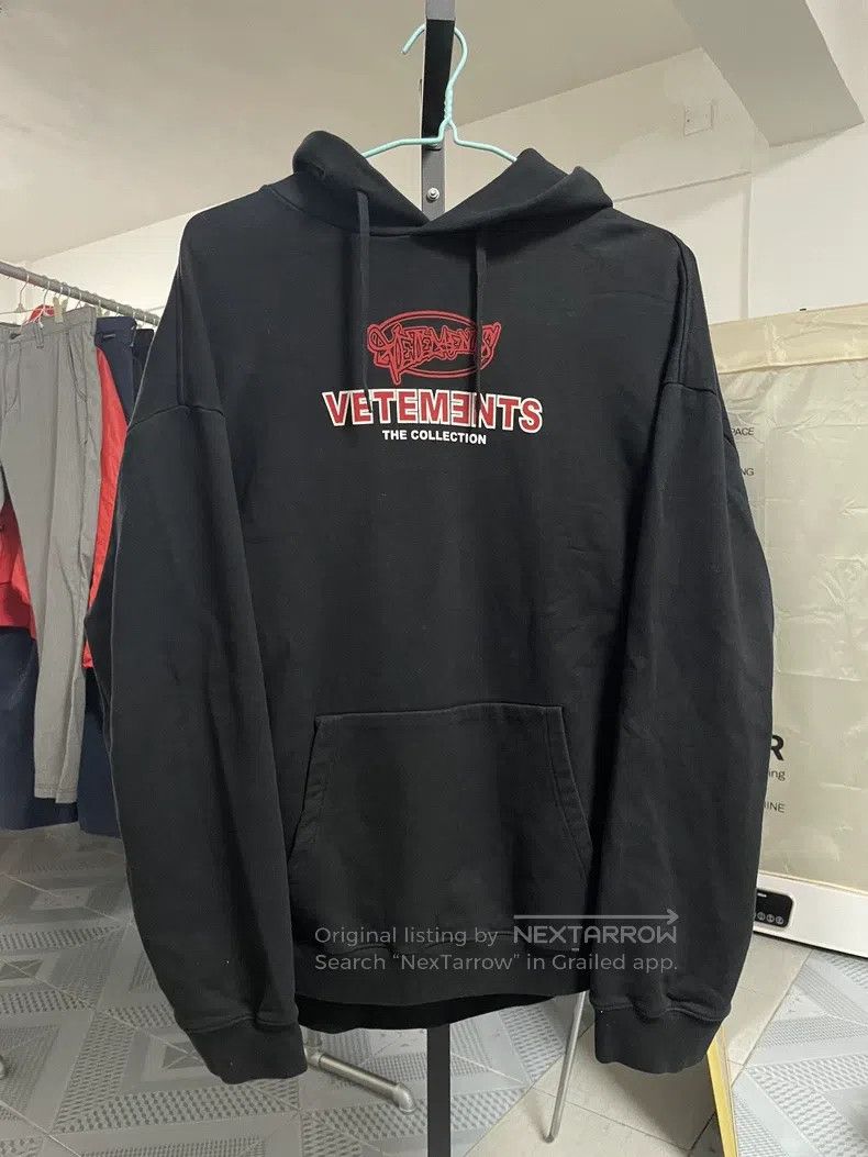 Vetements Vetements Chest Printed Sweatshirt Size US S / EU 44-46 / 1 - 1 Thumbnail