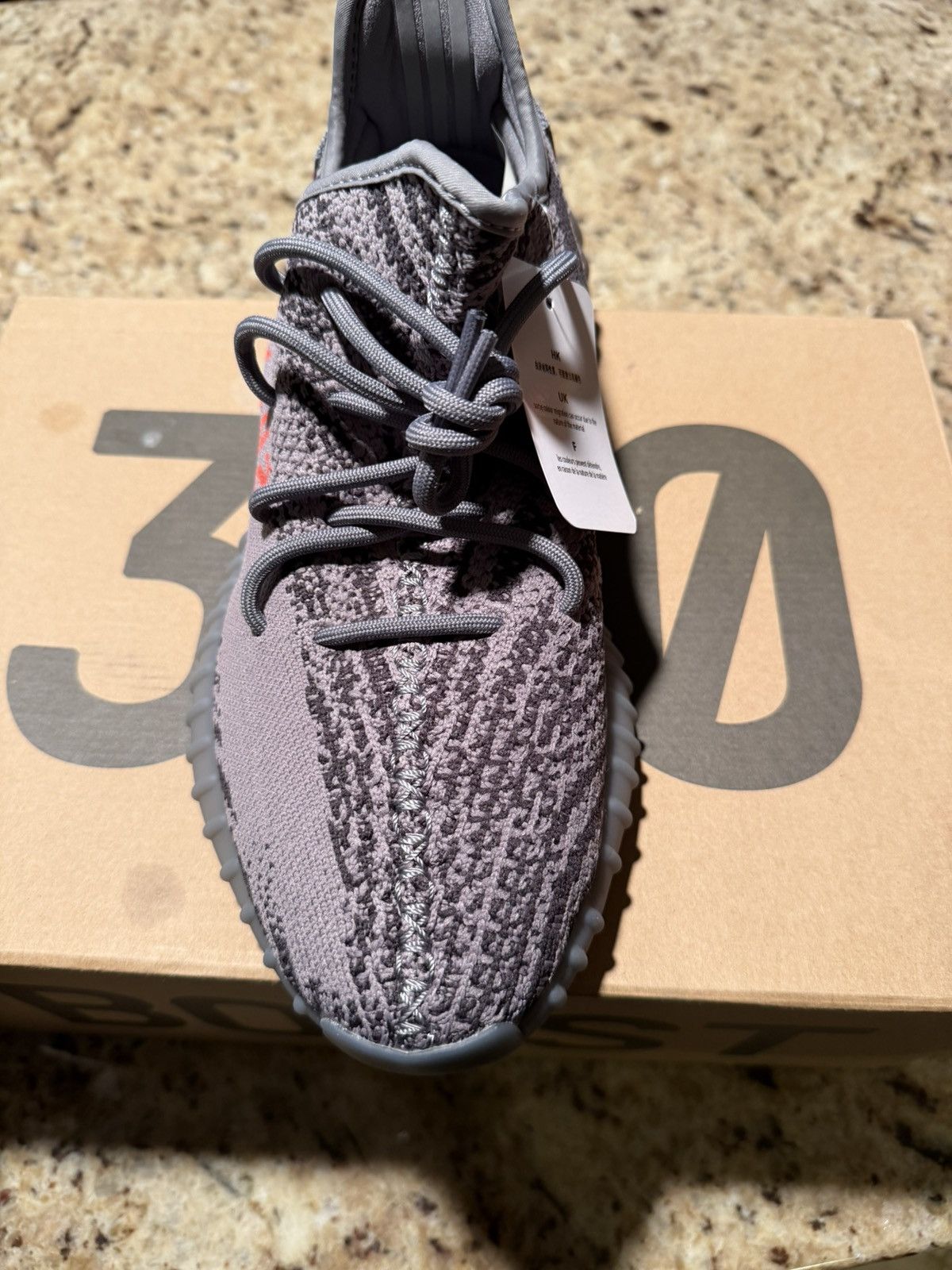 Yeezy Adidas Yeezy Boost 350 V2 Beluga 2.0 Size US 10 / EU 43 - 2 Thumbnail
