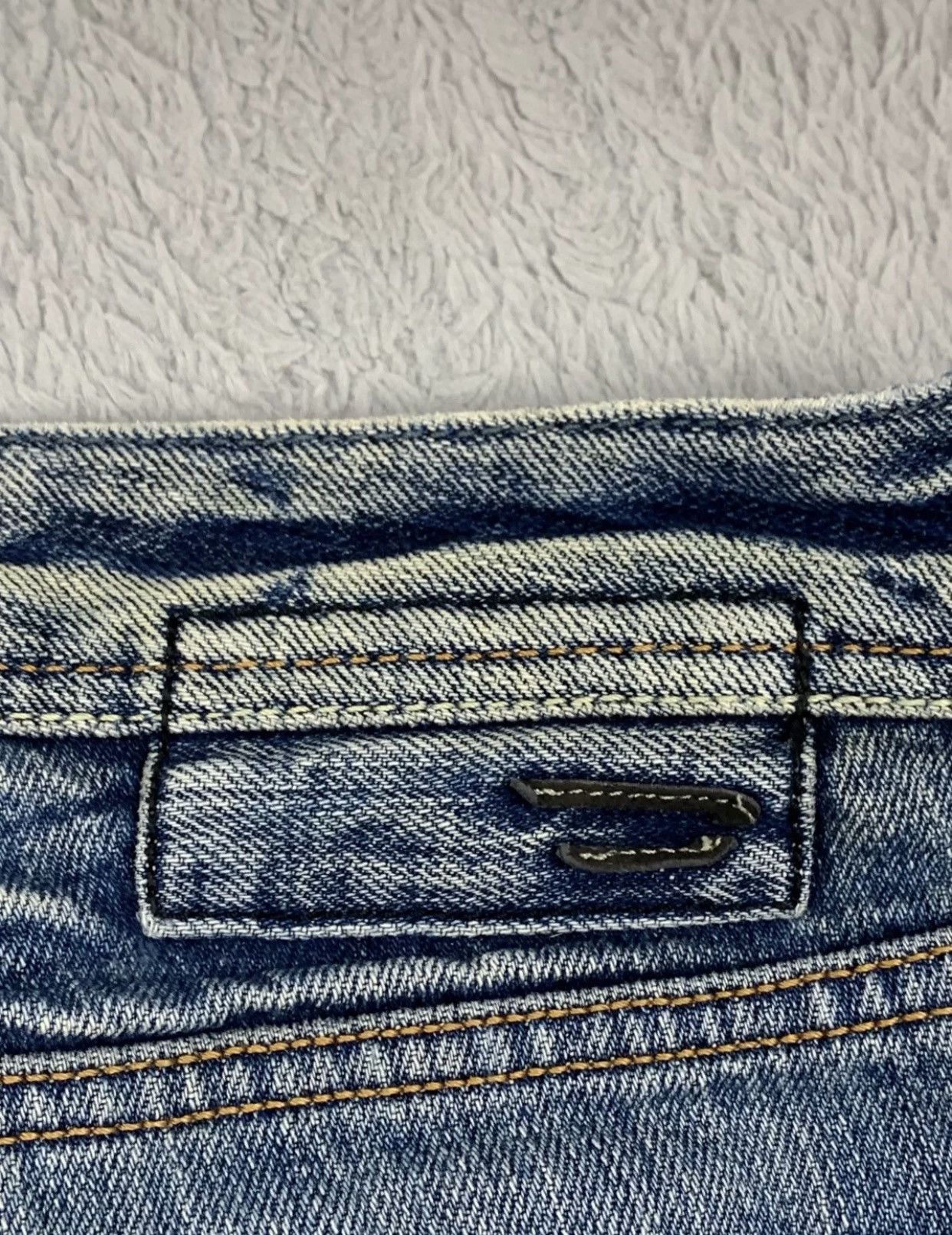 Diesel Diesel Zathan Men’s W34 L32 Distressed Made In Italy 0089J Size US 34 / EU 50 - 15 Thumbnail