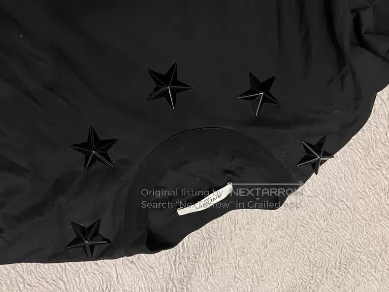 Givenchy Givenchy Long Sleeve Size US XS / EU 42 / 0 - 4 Thumbnail