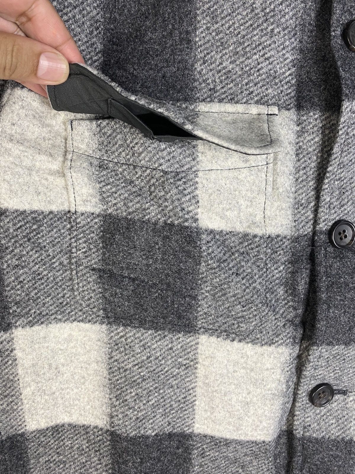 Flannel × Japanese Brand × Uniqlo Uniqlo Flannel Heavy Plaid Shirt Button Up Size US L / EU 52-54 / 3 - 6 Thumbnail