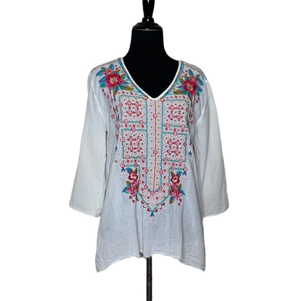 Johnny Was Johnny Was white embroidered floral boho tunic size small Size S / US 4 / IT 40 - 1 Thumbnail