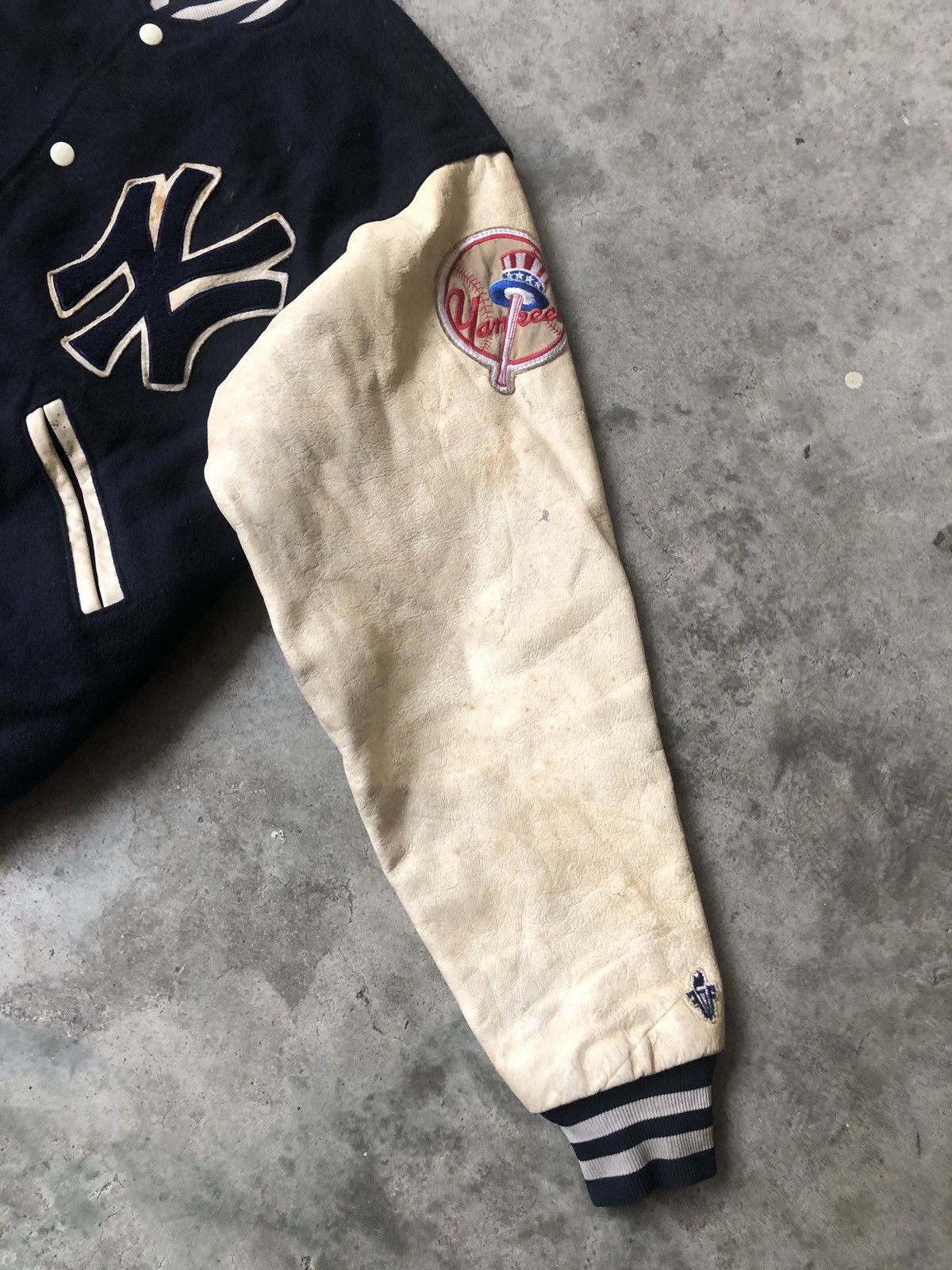 New York Yankees × Vintage VINTAGE NEW YORK YANKEES VARSITY JACKET Size US M / EU 48-50 / 2 - 4 Thumbnail