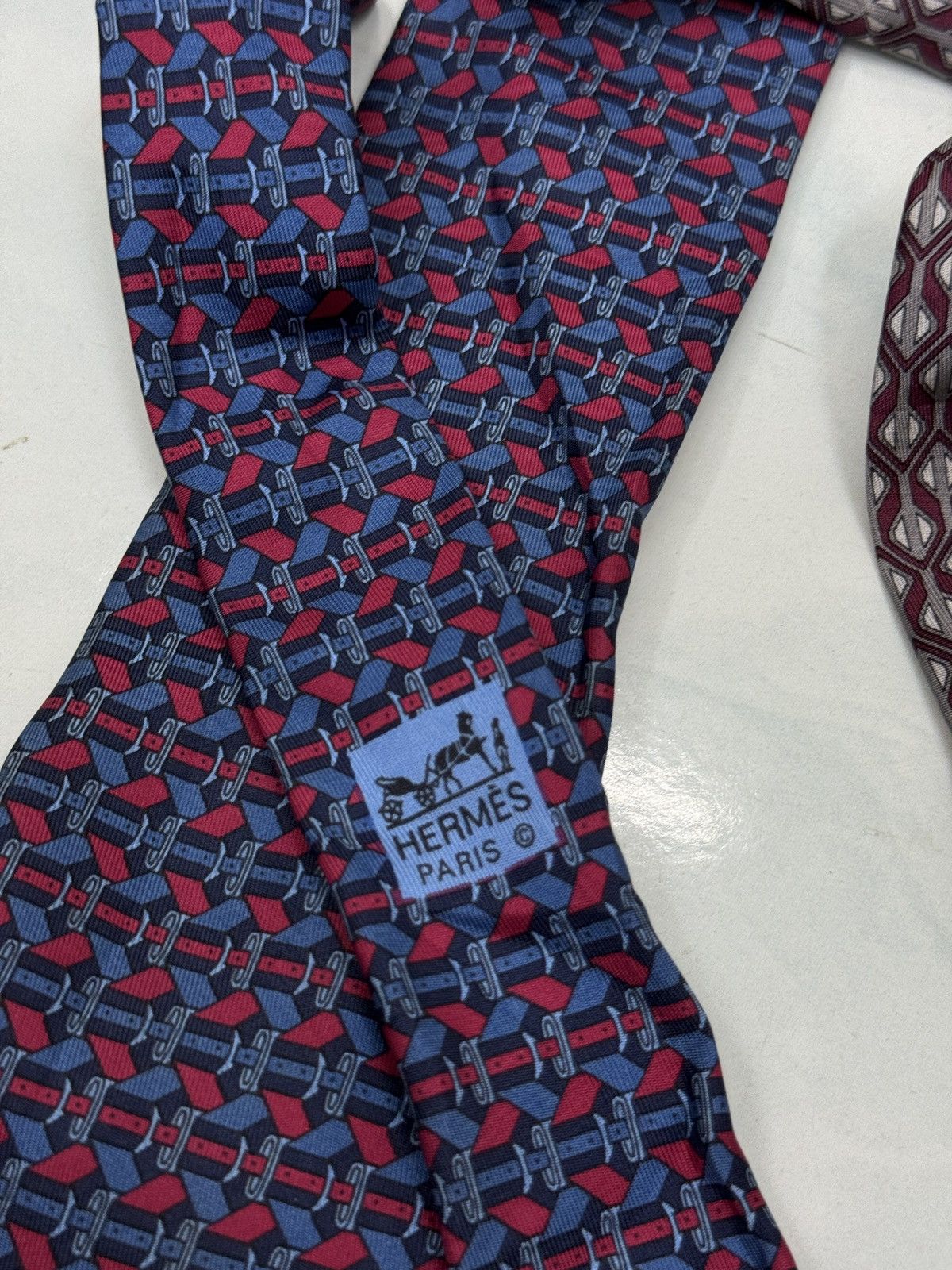 Hermes 🔥🔥🔥ARCHIVE HERMES & CHANEL NECKTIE Size ONE SIZE - 12 Thumbnail