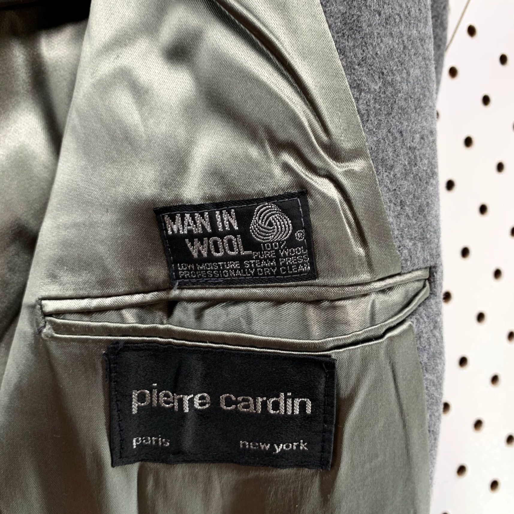 Pierre Cardin VINTAGE Pierre Cardin Wool Overcoat Mens 42 Gray Double Breasted Union USA Coat Size US XS / EU 42 / 0 - 3 Thumbnail