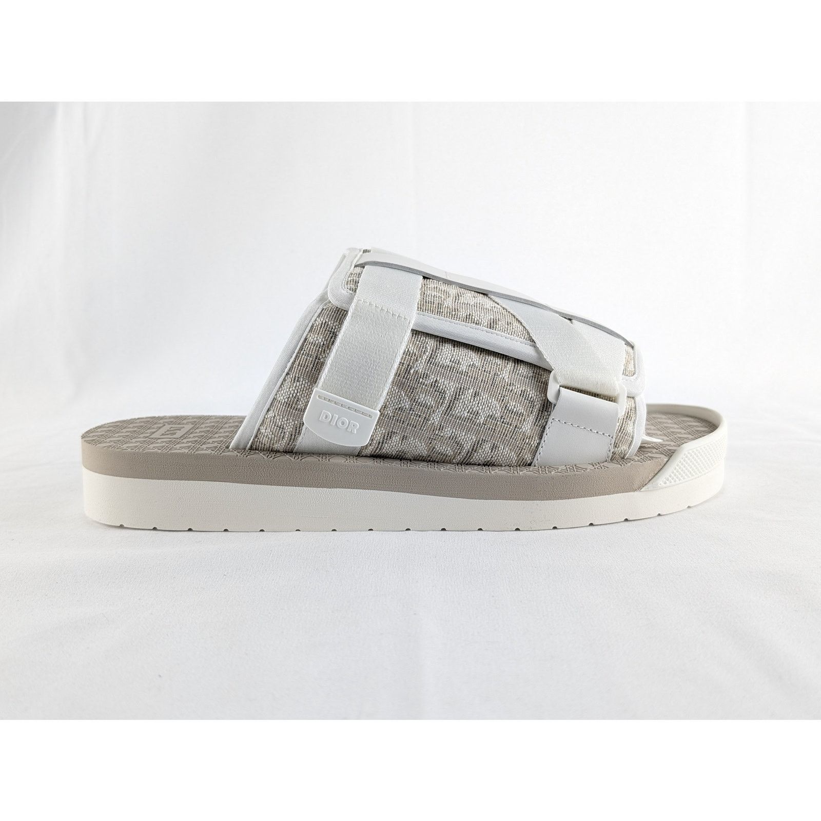 Dior o1rshd1 Sandal M-Alpha Sandal in Beige/White Size US 7 / EU 40 - 1 Thumbnail