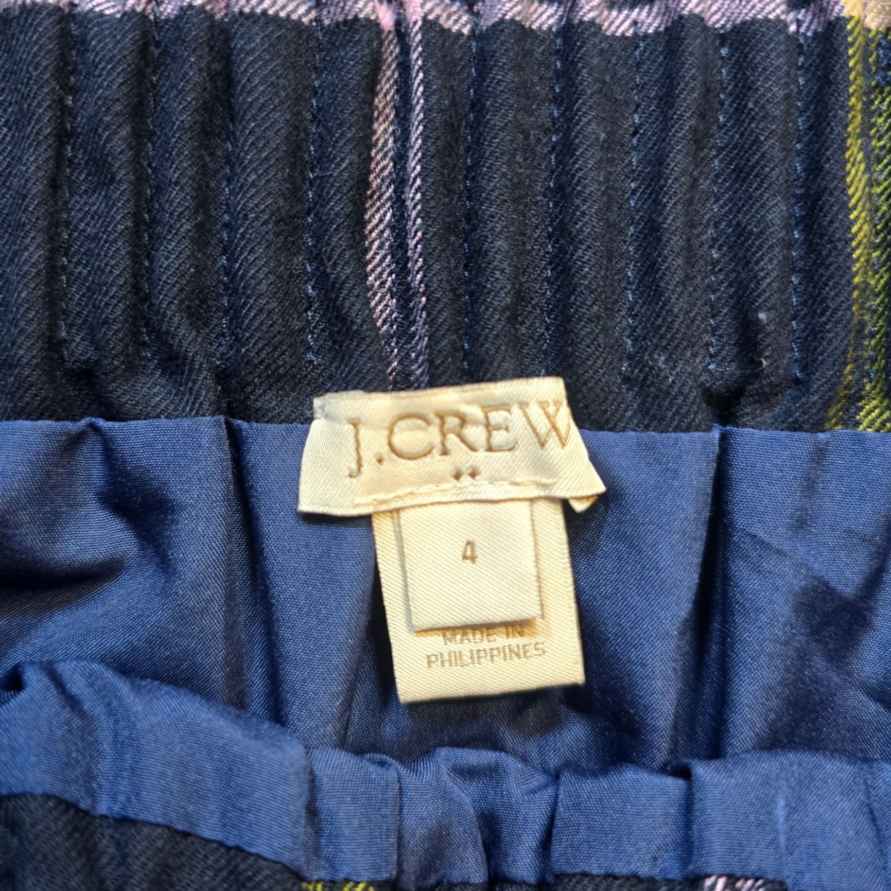 J.Crew **J.CREW Women's Blue Wool Elastic Waist Plaid Skirt** User: J.CREW Women's Blue Wool Elastic Waist Plaid Skirt Size 27" / US 4 / IT 40 - 4 Thumbnail