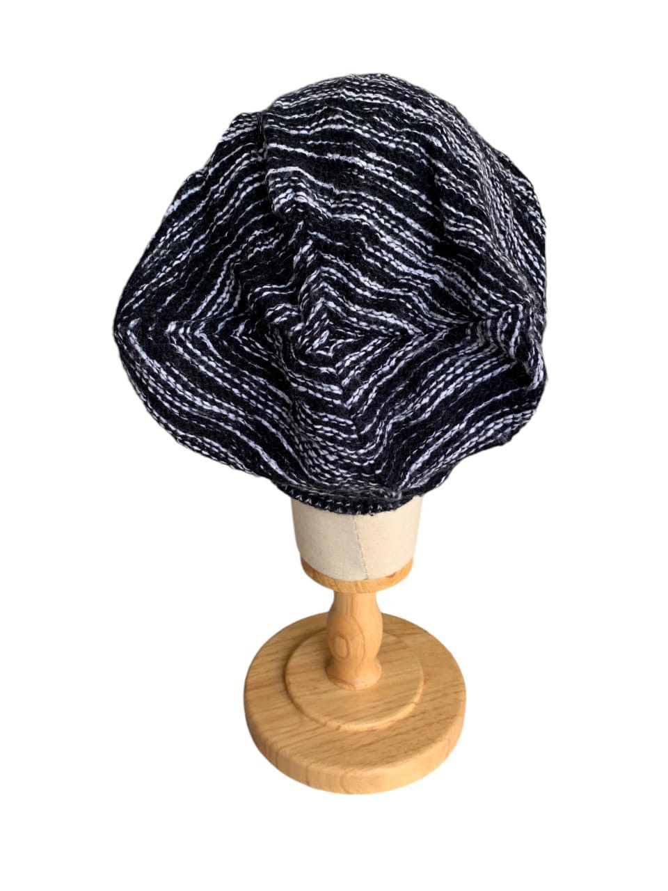 Japanese Brand × Vintage Slouchy Beanie Hat With Brim And Small Badge Size ONE SIZE - 7 Thumbnail
